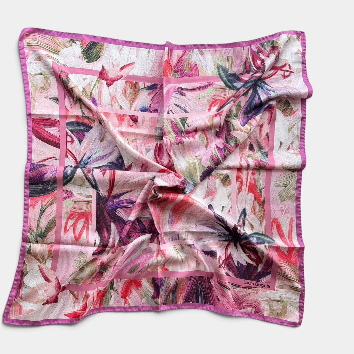 Foulard Laura Biagiotti in seta 90x90 cm, fiori dipinti, variante rosa