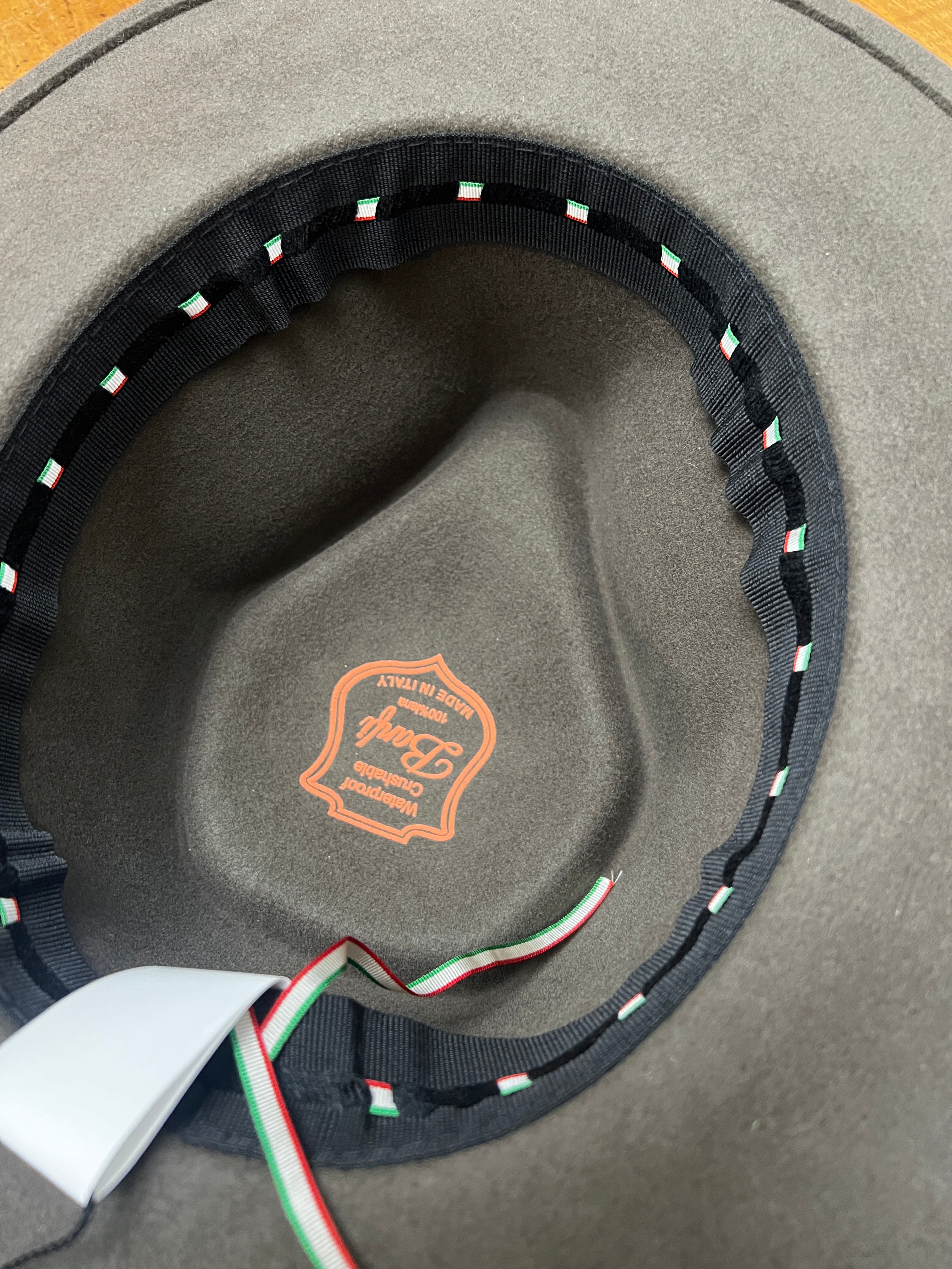 Cappello Unisex Ala Dritta In Feltro Di Lana Merinos