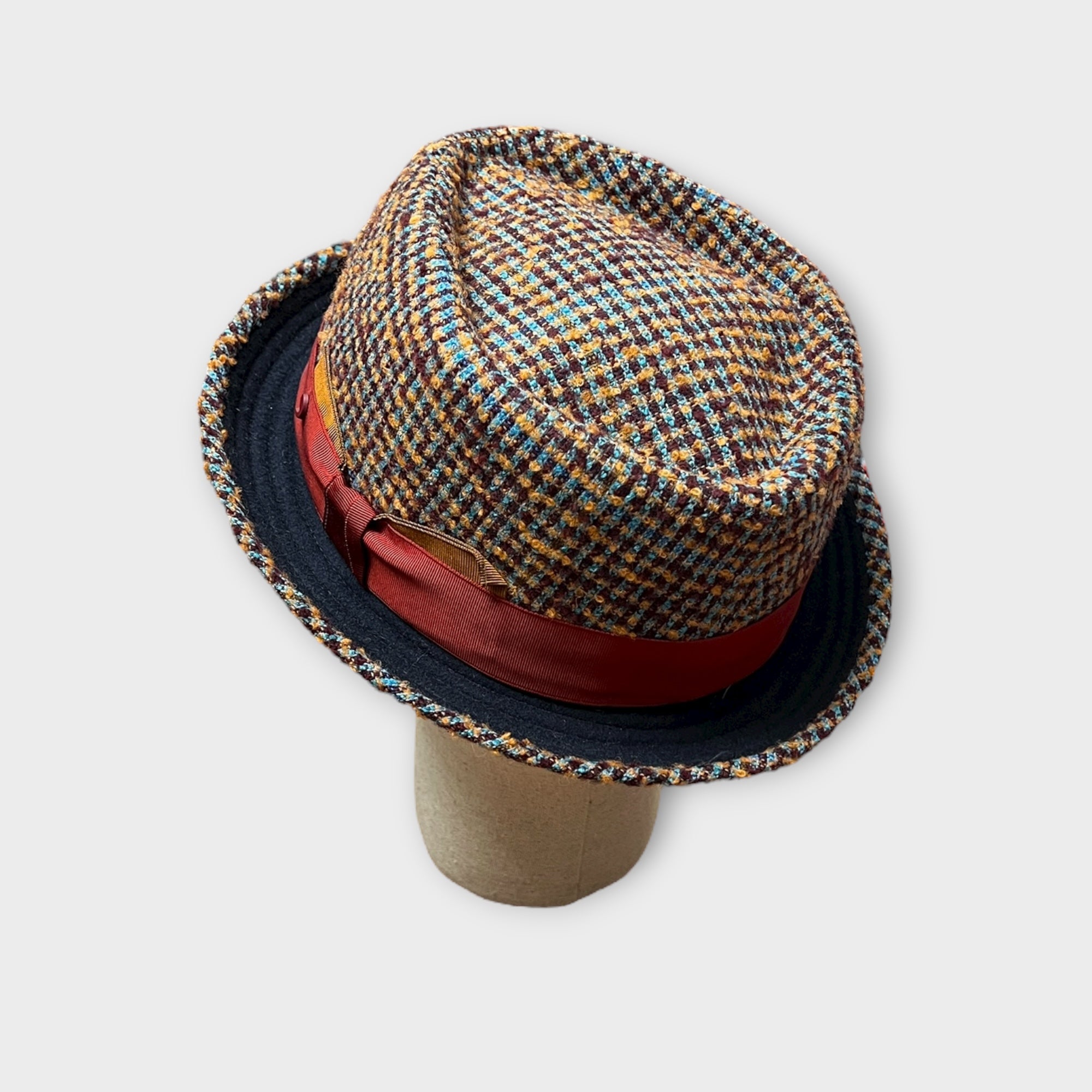 Cappello Pork Pie Diamante In Tessuto di Lana Alfonso D'Este