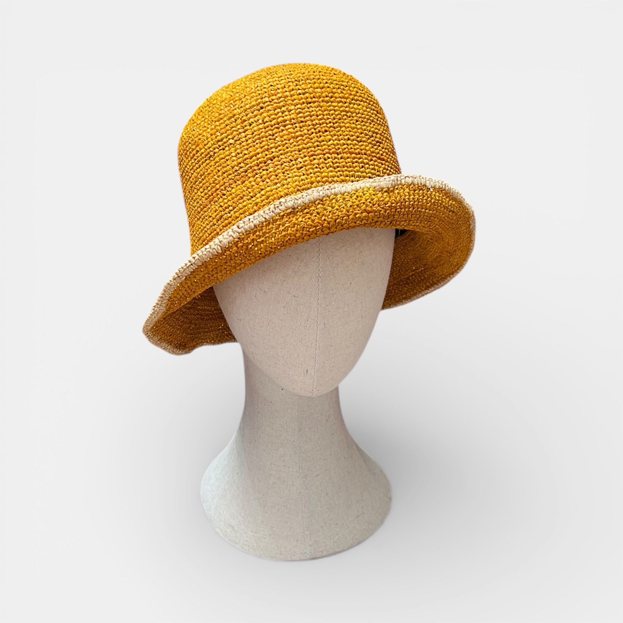 Cappello Donna Cloche in Raffia Crochet Fatto a Mano - Cappelleria Bacca