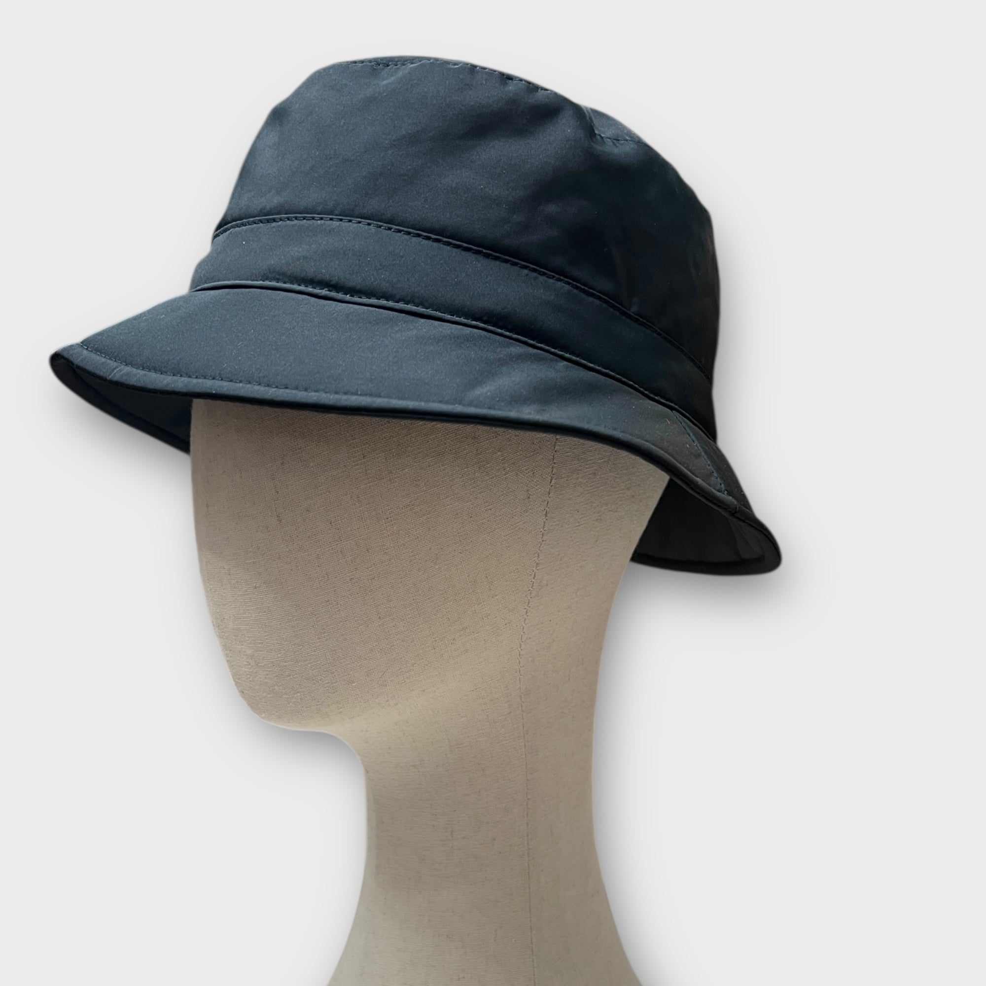 Cappello Bucket Unisex Impermeabile Regolabile Con Fodera In Pile