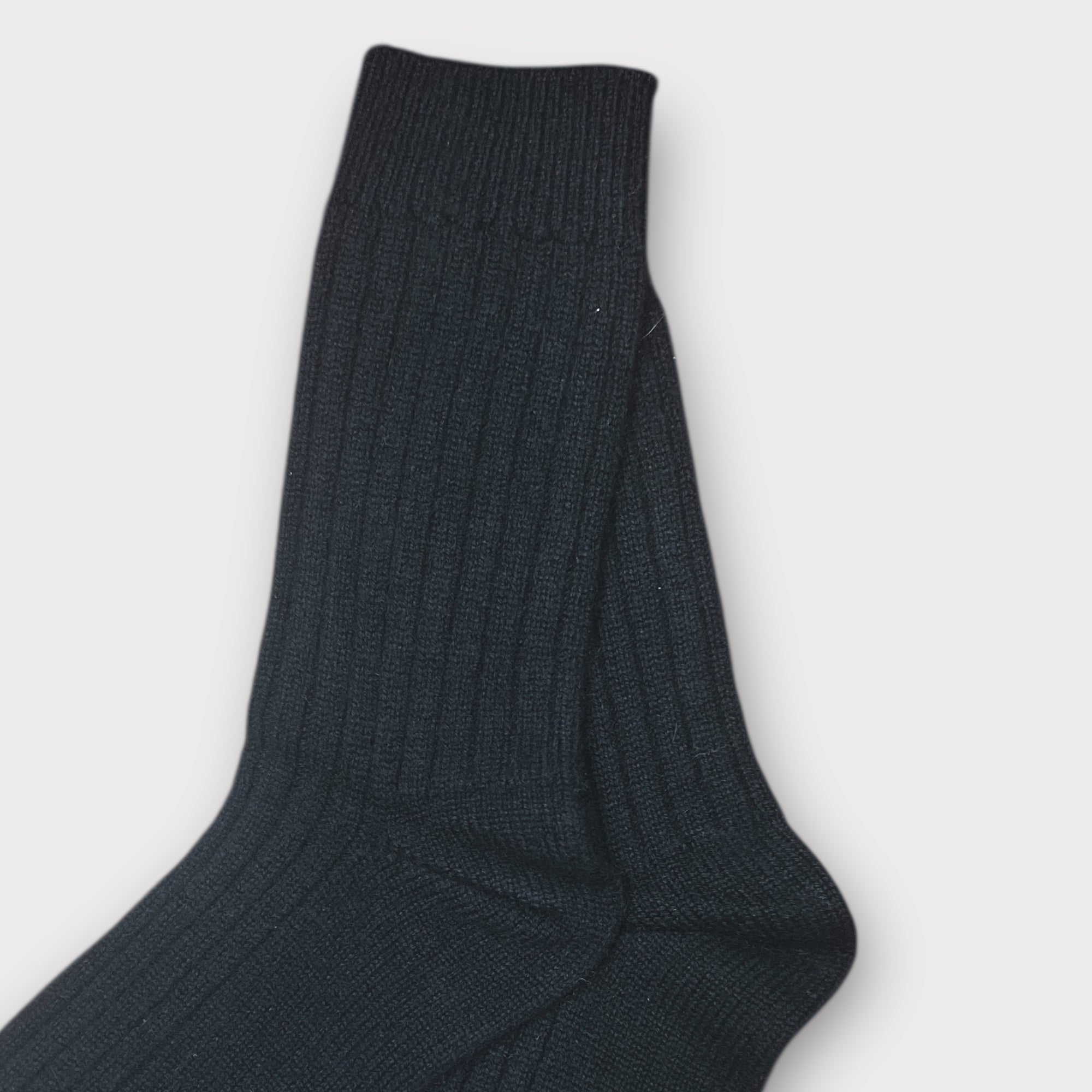 Calzini Unisex In Puro Cashmere Mezza Gamba Mid Calf