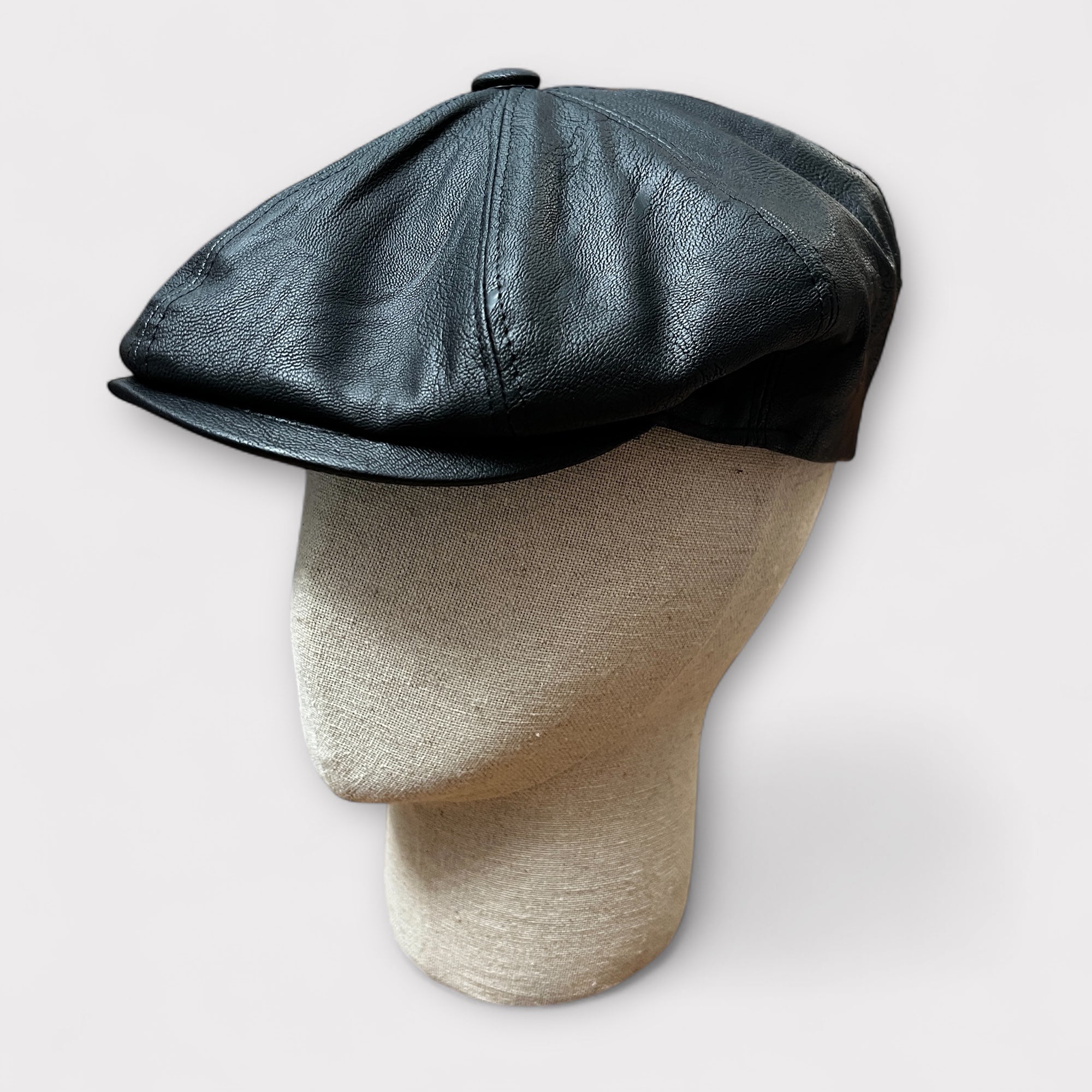 Coppola Irlandese 8 spicchi In Eco Pelle Nera