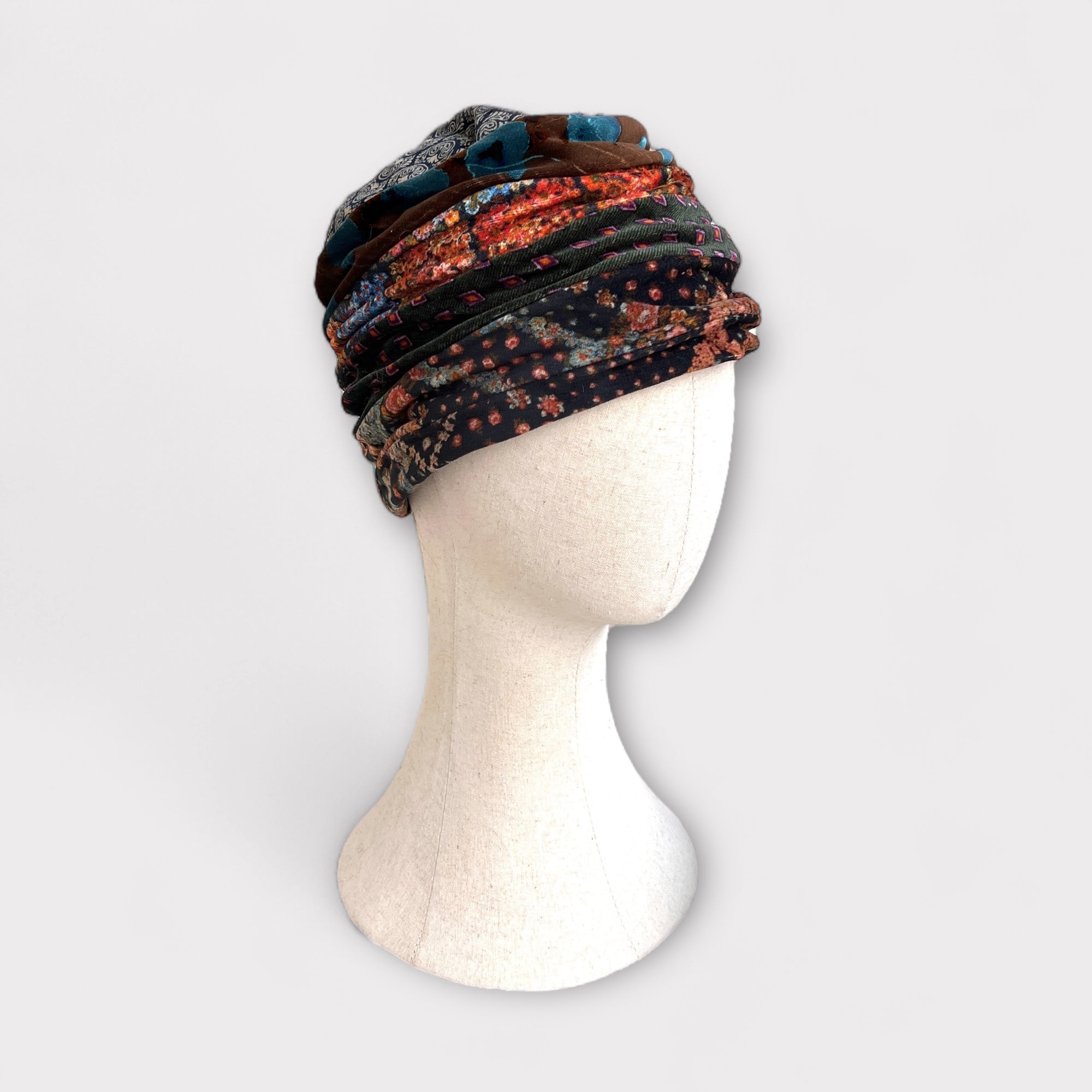 Cappello Toque Donna Invernale In Velluto Patchwork Grevi