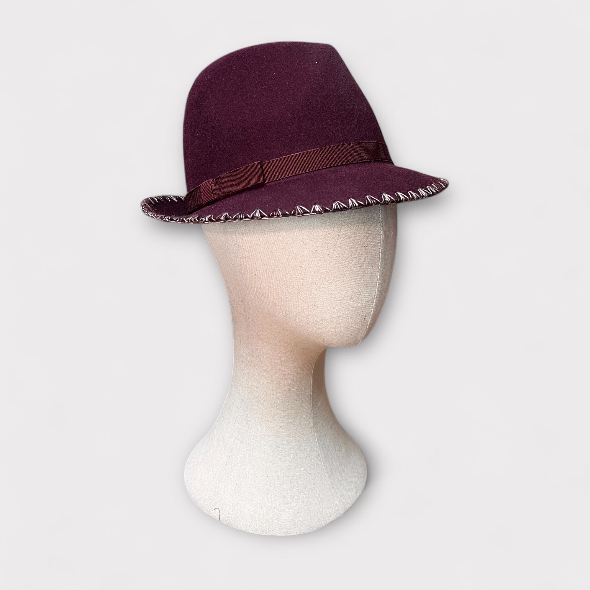 Cappello Trilby Donna In Feltro Bordo Ricamato