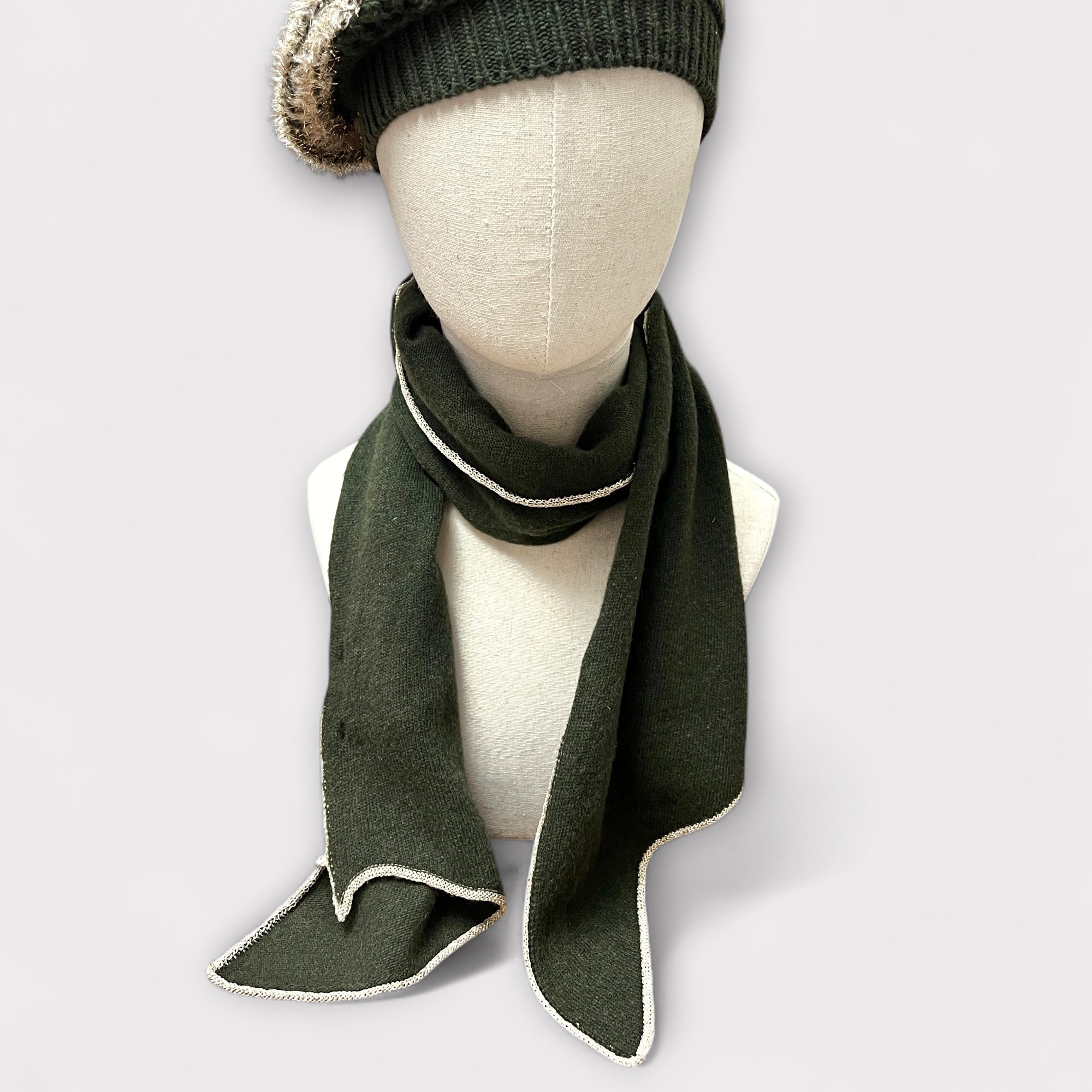 Sciarpa Piccola Donna In Lana e Cashmere 140 X 25 CM