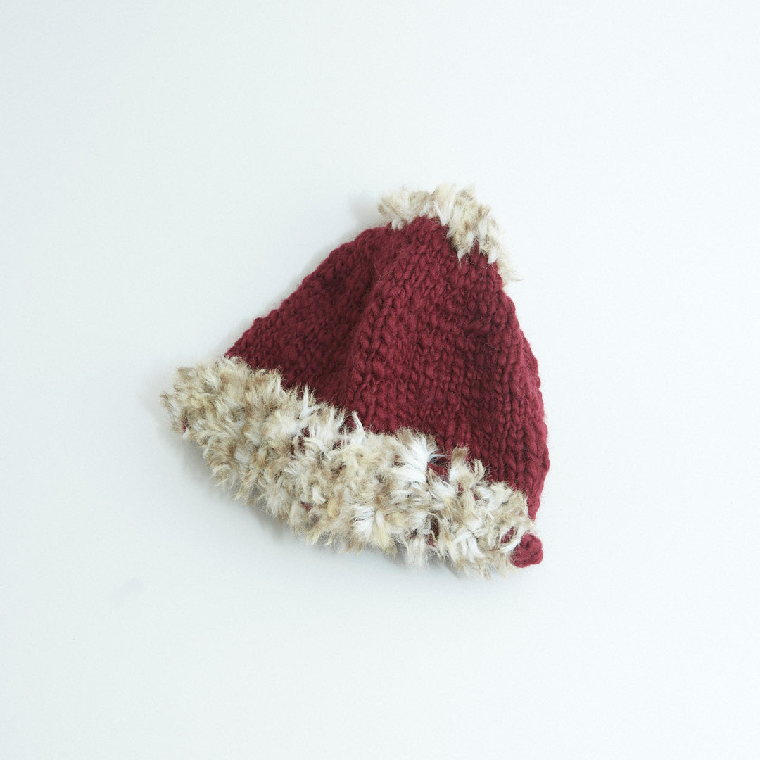 Berretto Beanie In Maglia Di Lana Handmade Con Dettagli In Eco Pelliccia