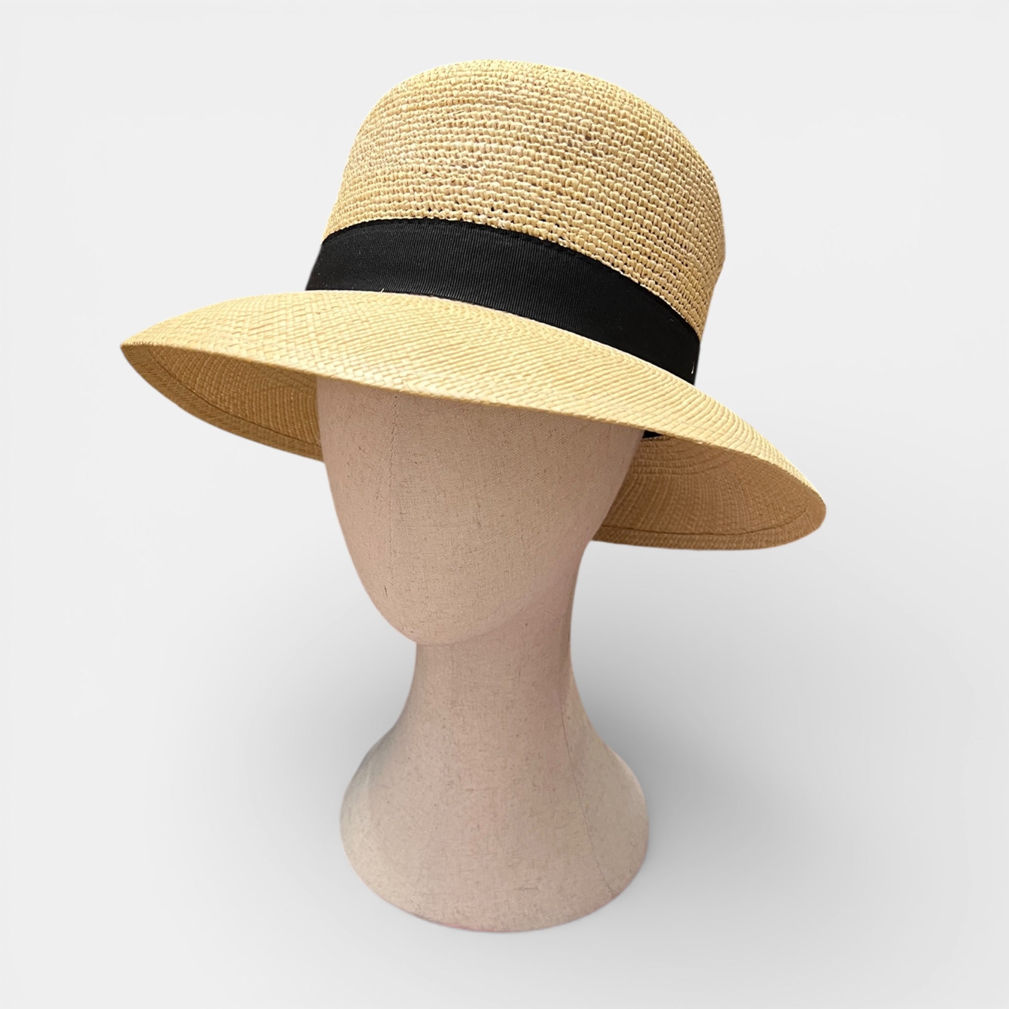 Cappello Panama In Paglia Intrecciata Con Fiocco Nero