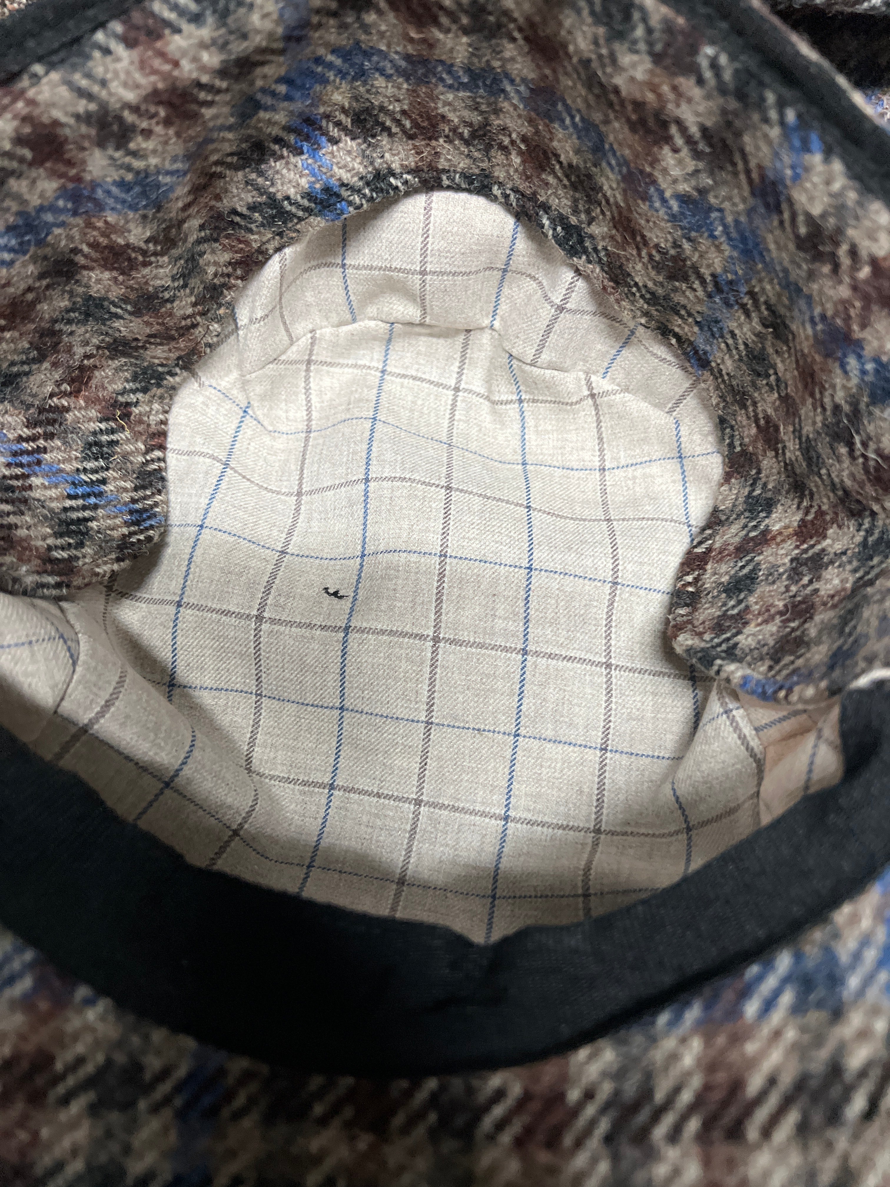 Coppola In Pura Lana 6 Spicchi Con Paraorecchie