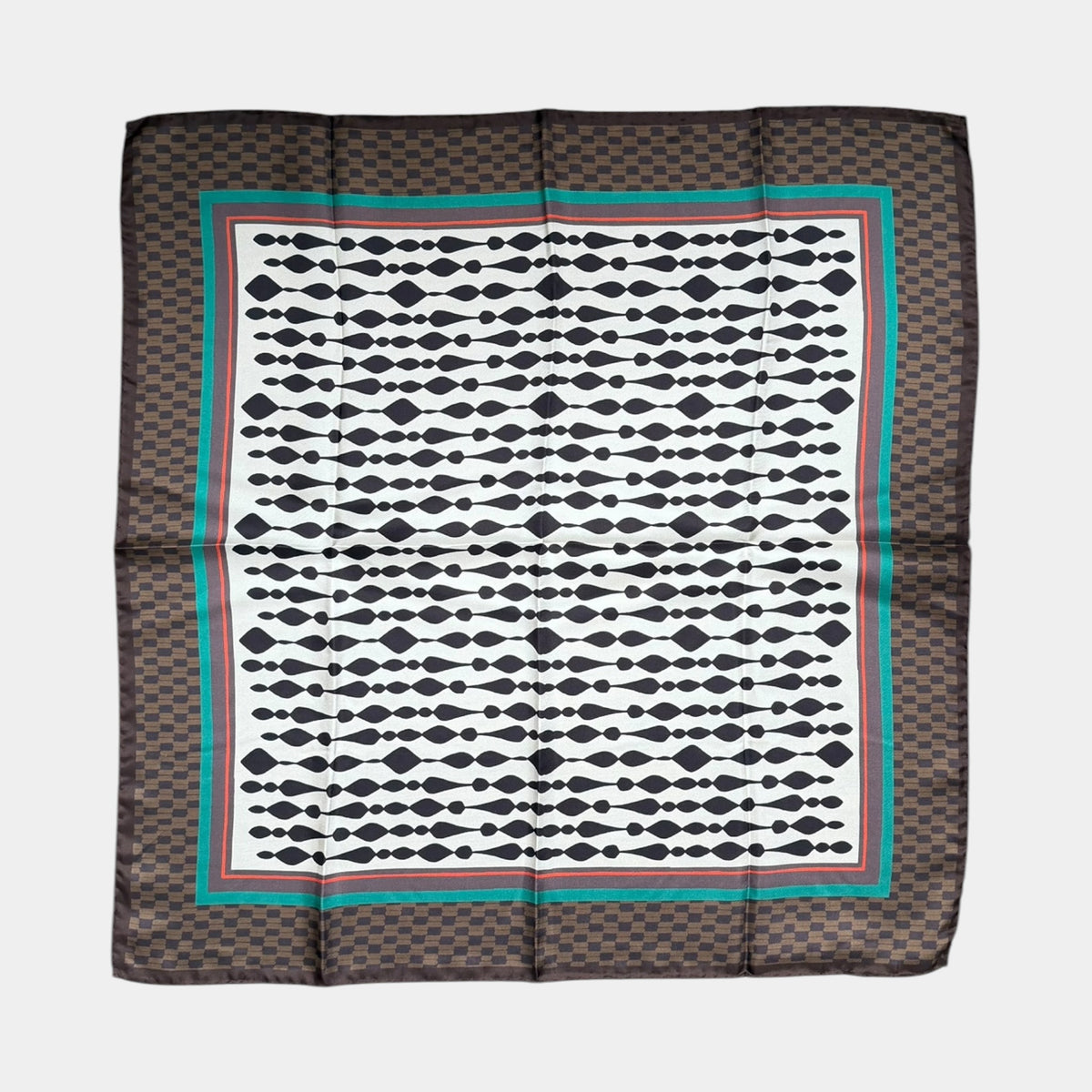 Foulard Quadrato In Tessuto Twill Di Pura Seta Di Gelso 70 x 70 cm