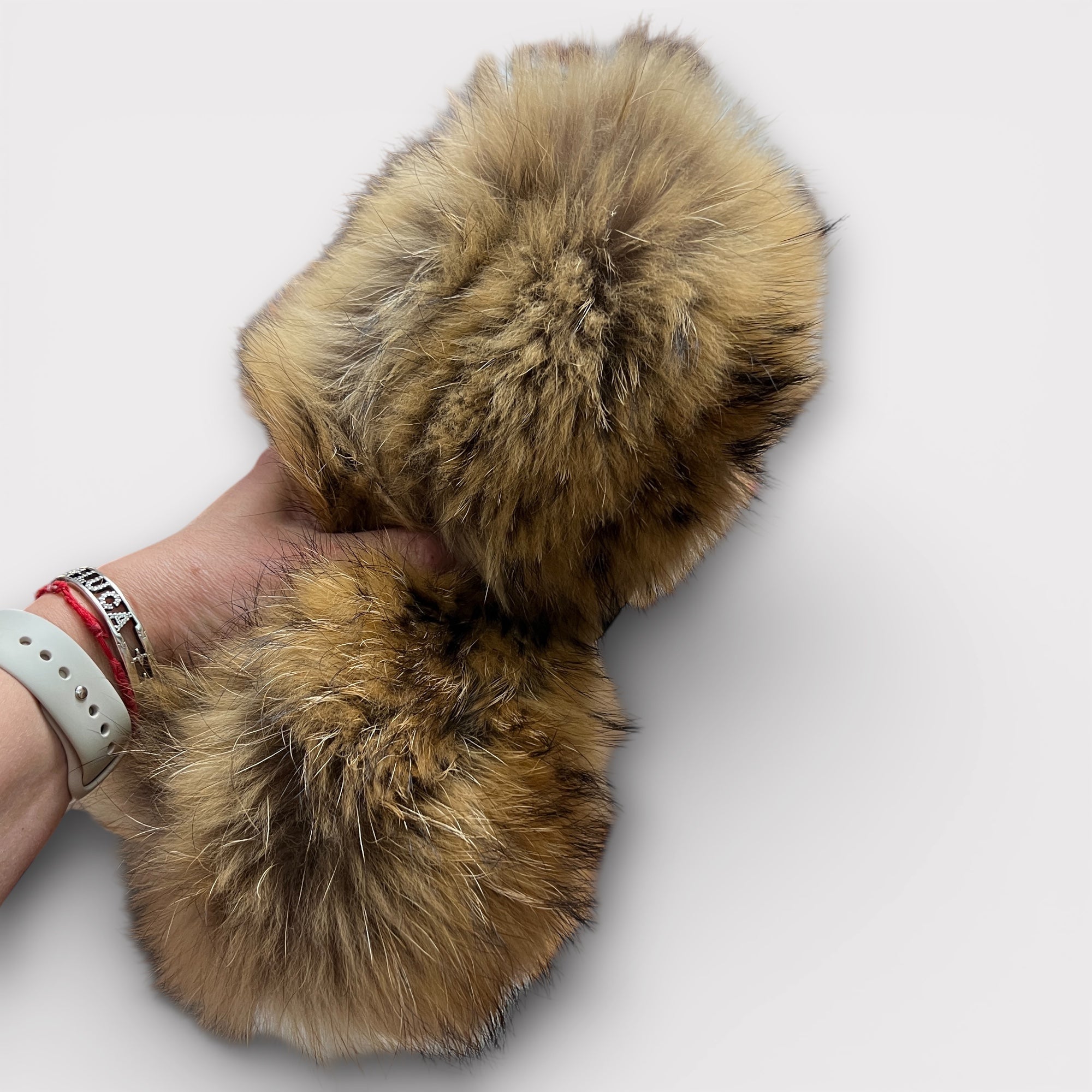 Colbacco Da Donna In Pelle E Pelliccia Di Raccoon