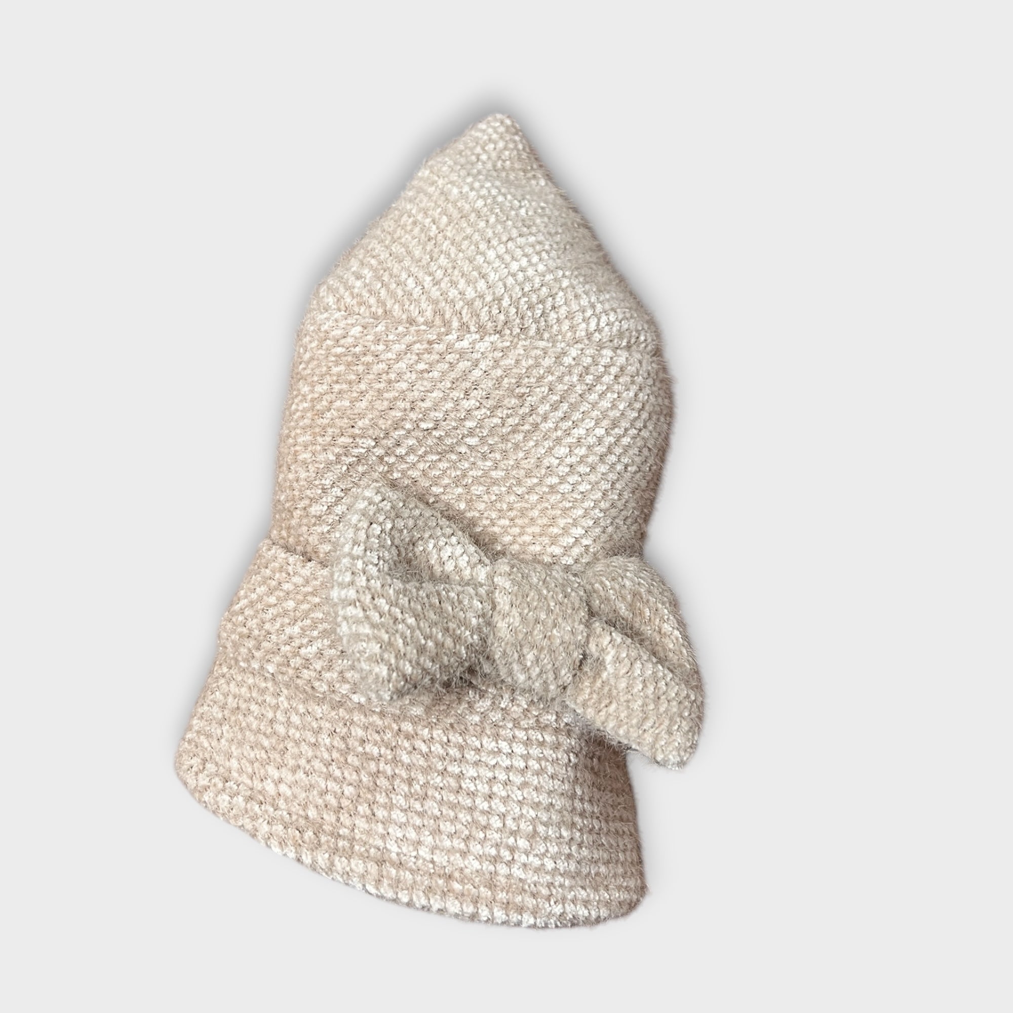 Cappello Bucket Donna In Maglia Con Fiocco Spilla