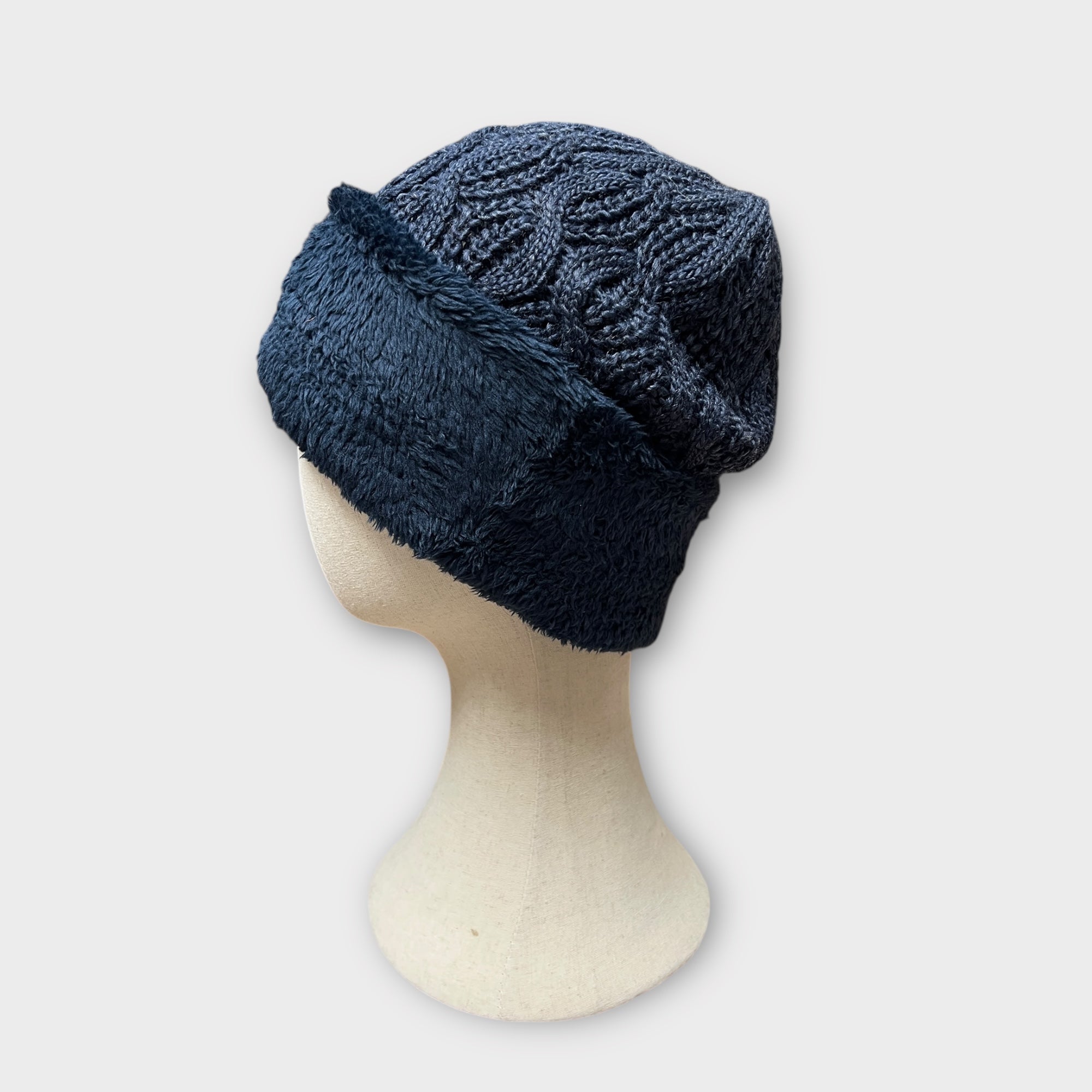 Berretto Donna Con Risvolto E Fodera In Eco Pelliccia