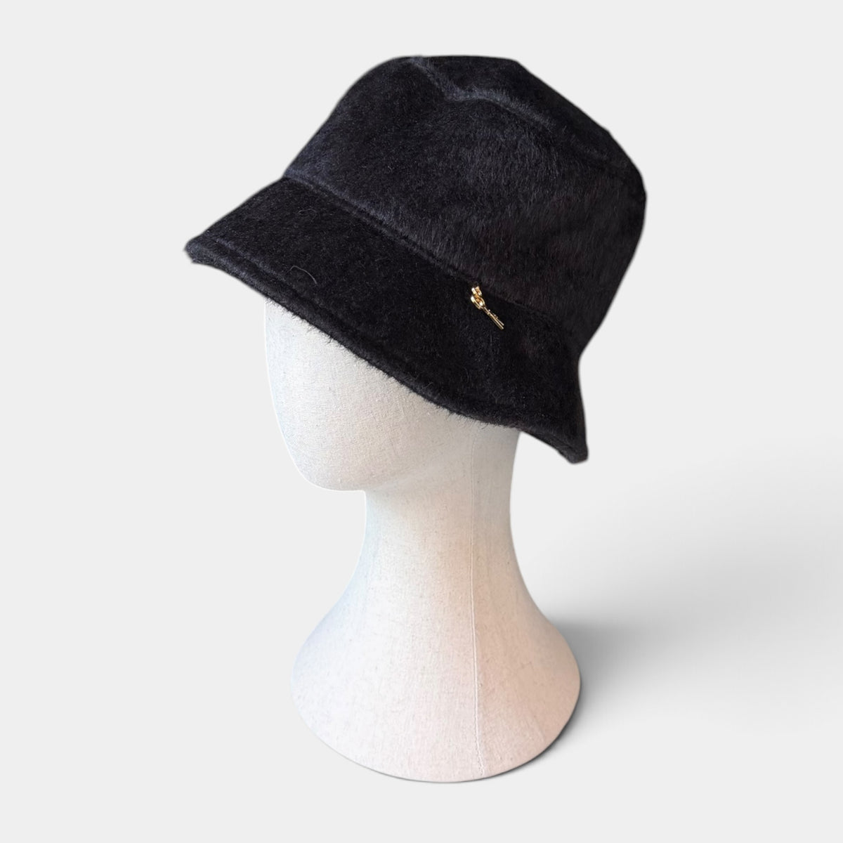 Cappello Bucket Donna In Tessuto Morbido Effetto Pelliccia