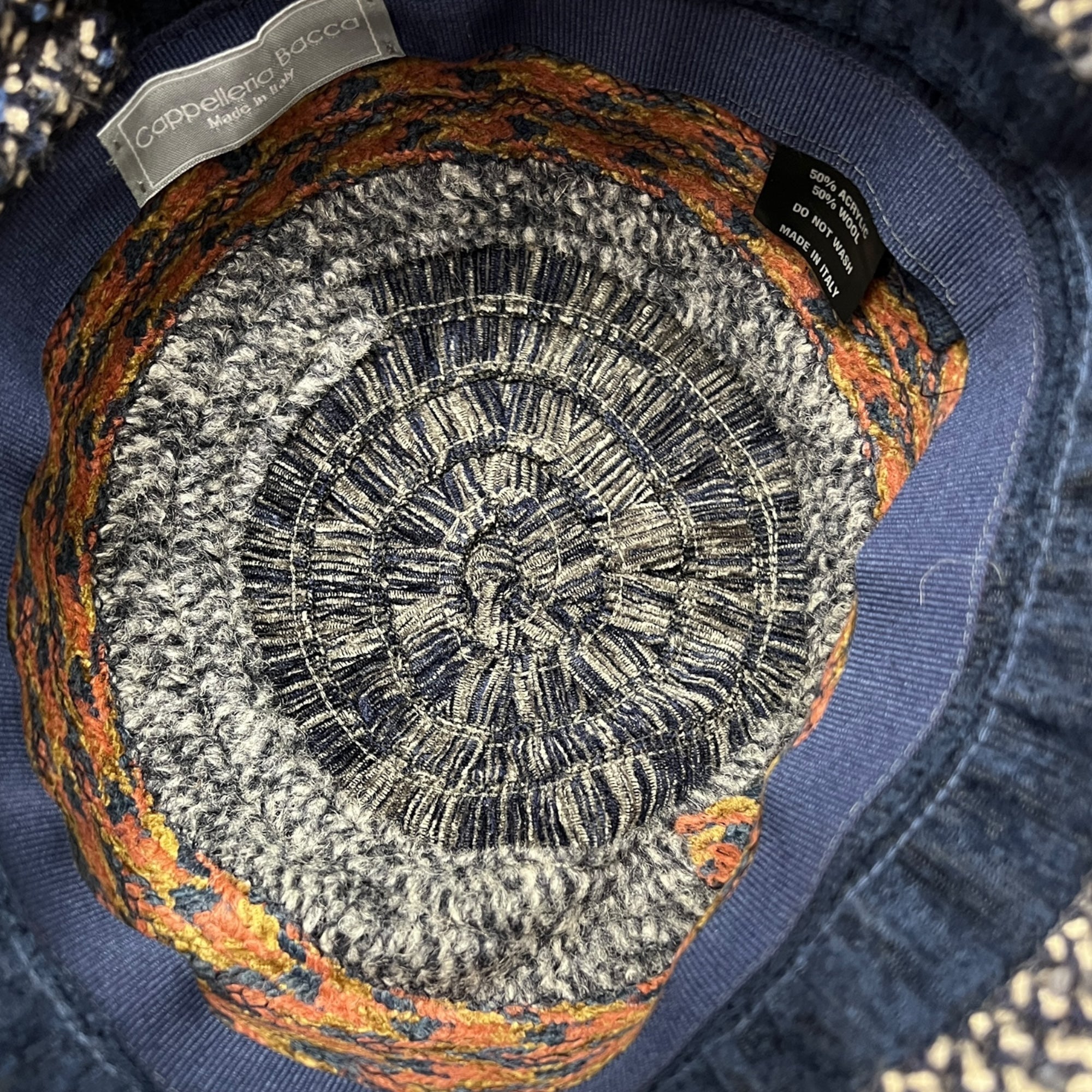 Cappello Donna In Tessuto Patchwork Di Lana E Velluto
