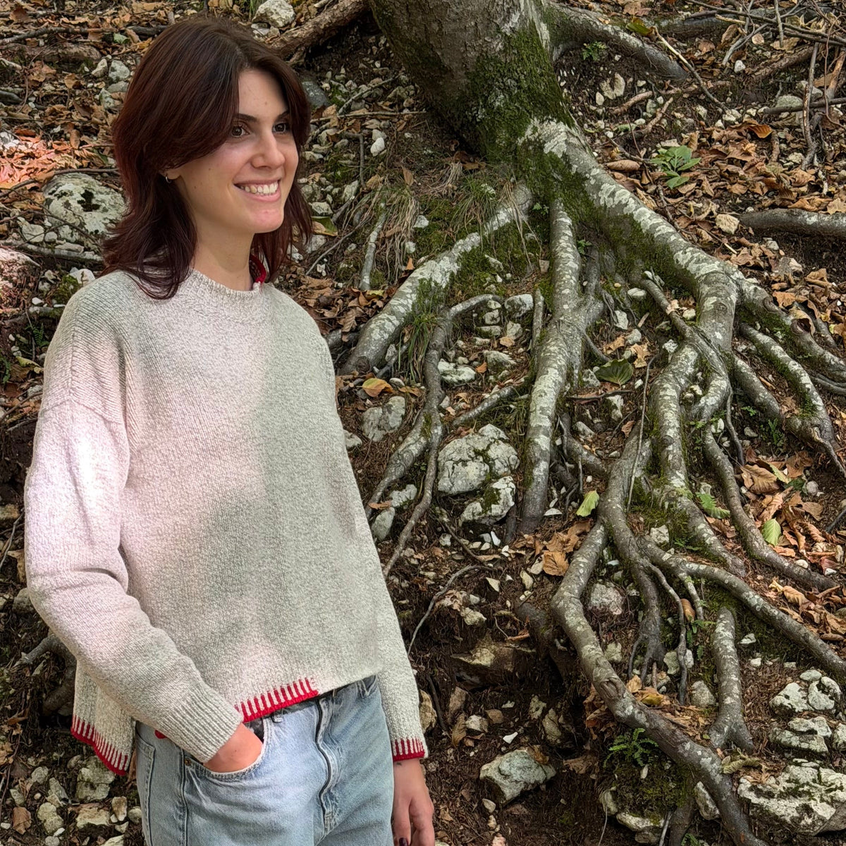 Maglia Donna Girocollo In Lana Merino e Cashmere - Con Dettaglio Ricamo