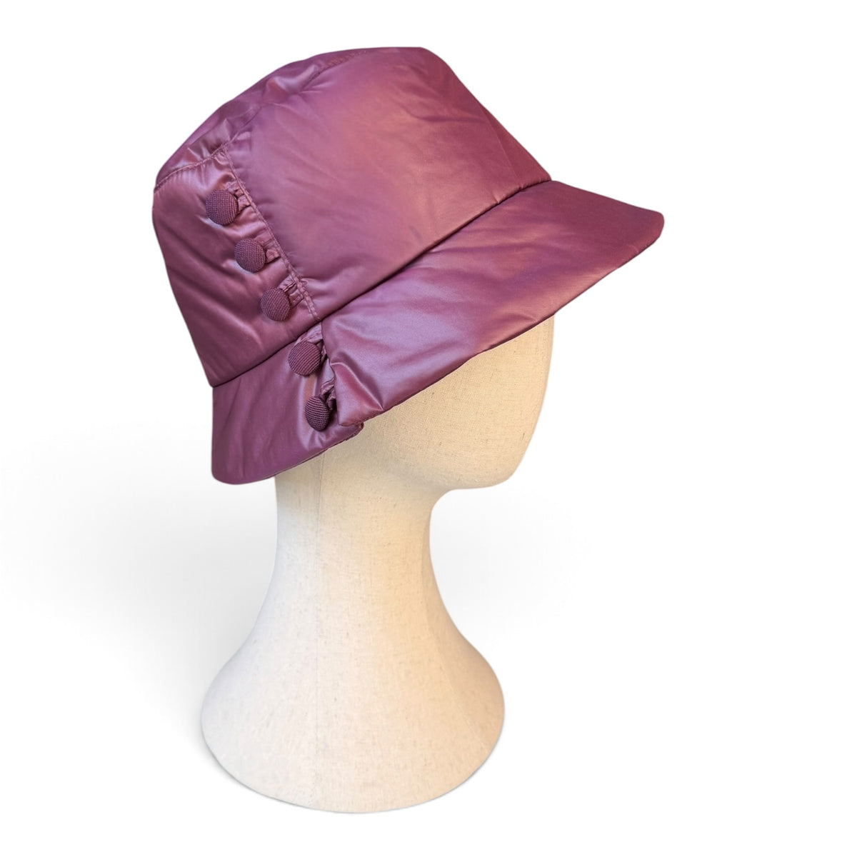 Cappello Bucket Donna Impermeabile Invernale Imbottito - Dettaglio Bottone