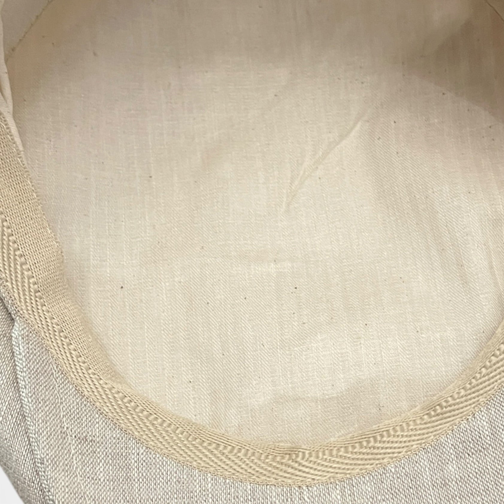 Coppola Estiva In Puro Lino Color Beige