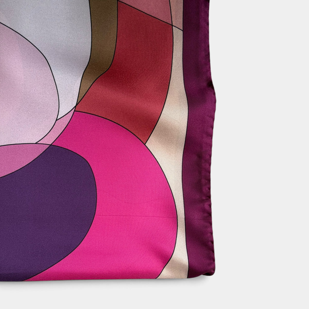 Foulard Laura Biagiotti in seta 90x90 cm, geometrico, variante glicine