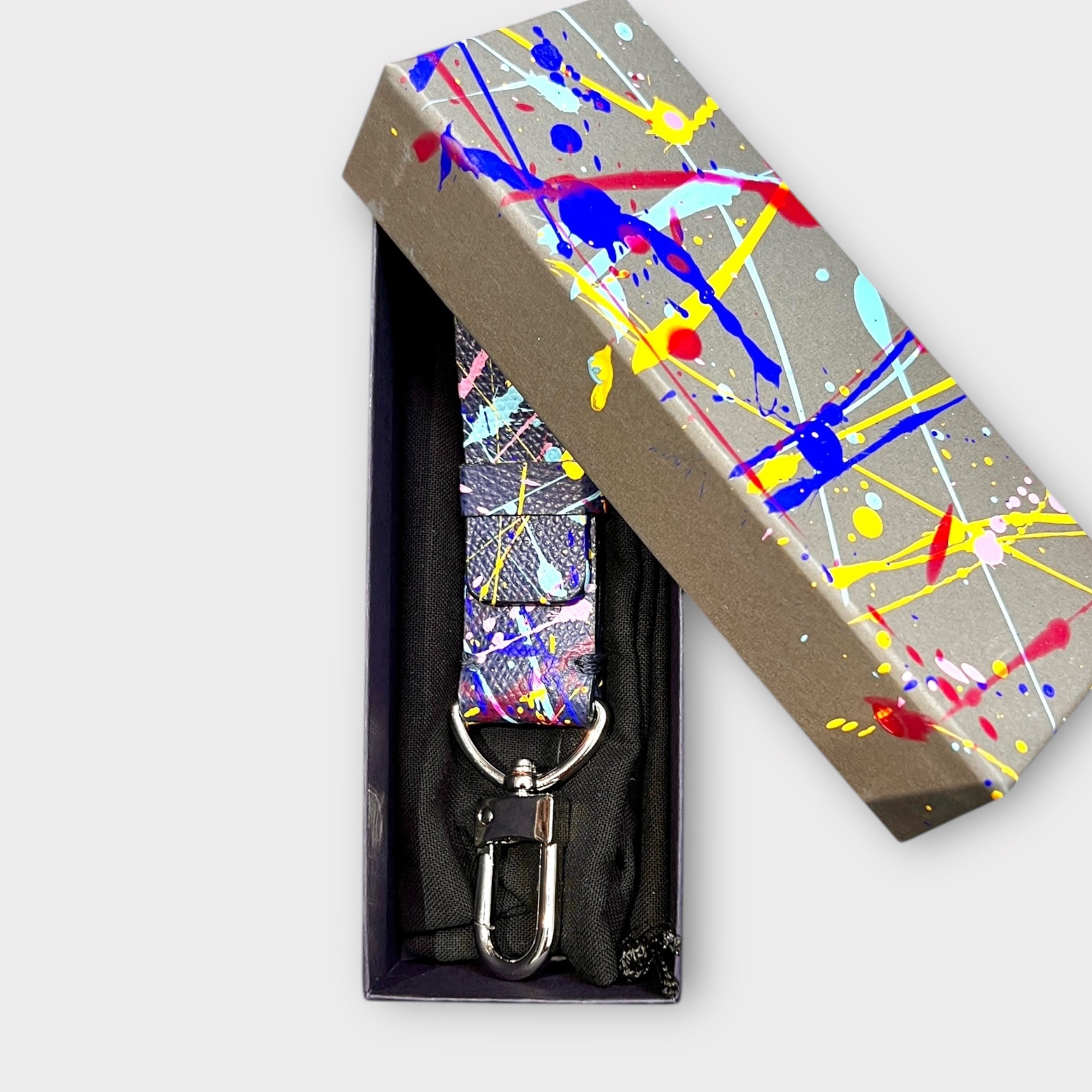 Portachiavi In Pelle Dipinta A Mano