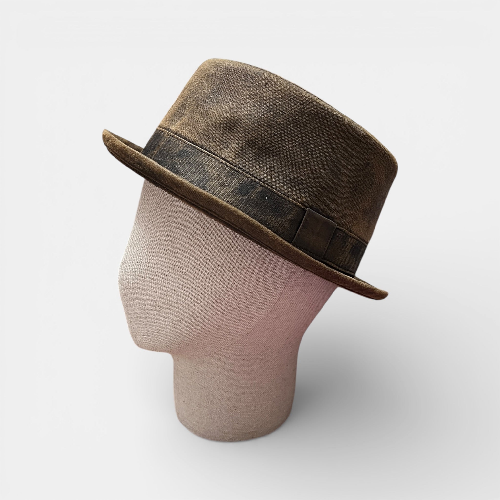 Cappello Pork Pie in Cotone Spalmato effetto Vintage Marrone - Cappelleria Bacca