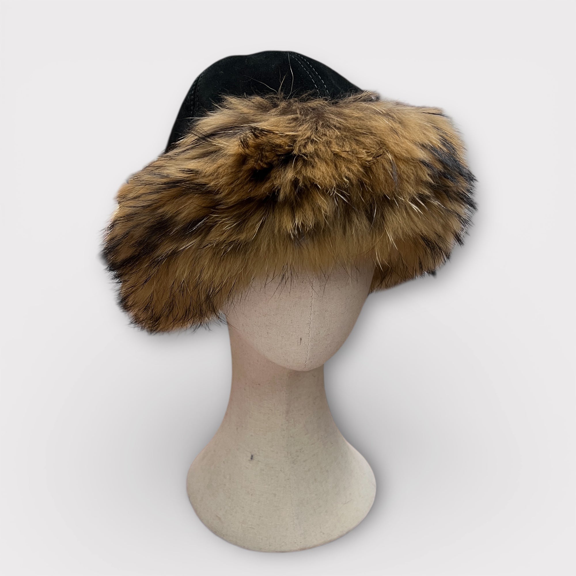 Colbacco Da Donna In Pelle E Pelliccia Di Raccoon