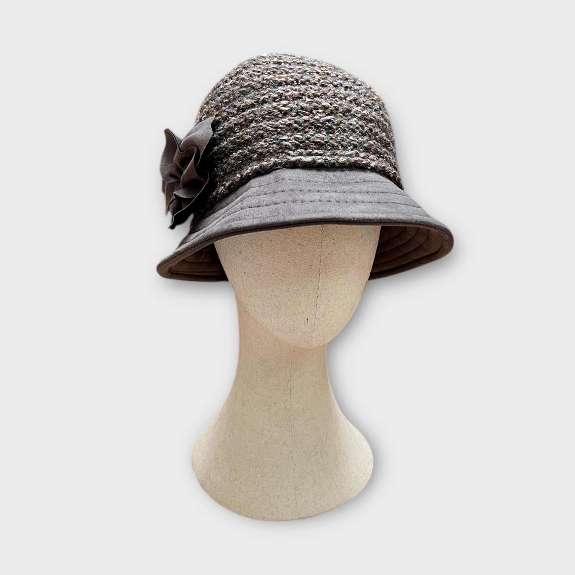 Cappello Cloche Invernale Con Fiore Pieghevole