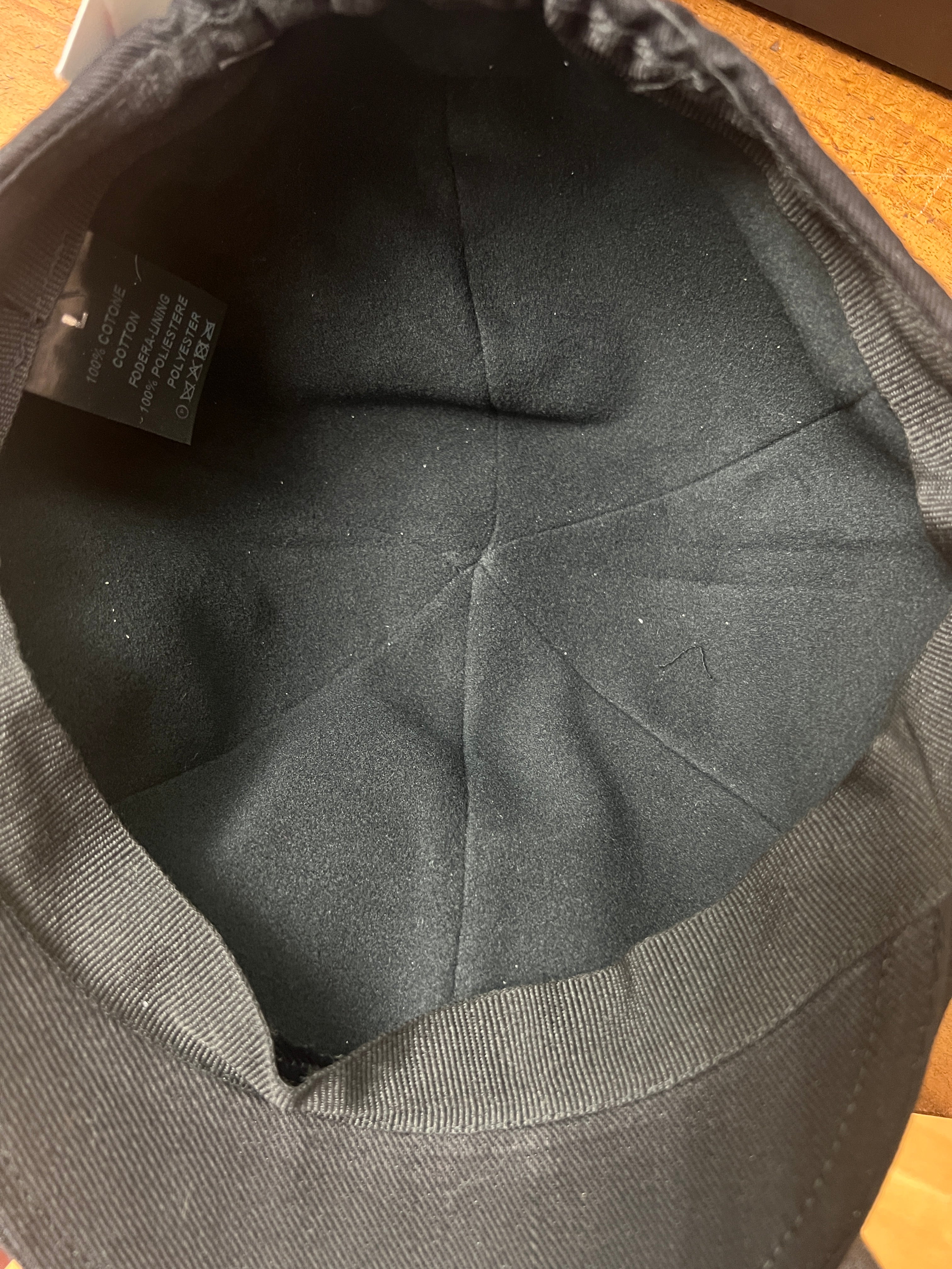 Coppola Invernale Becco In Cotone Nero Fodera in Pile