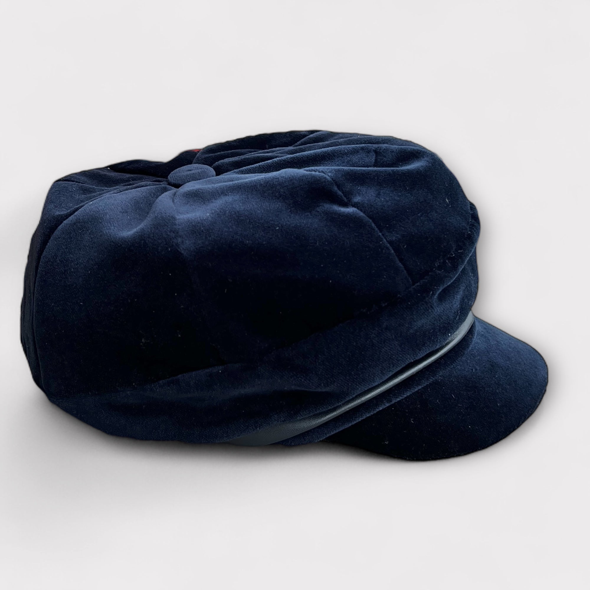 Cappello Donna In Velluto Con Visiera