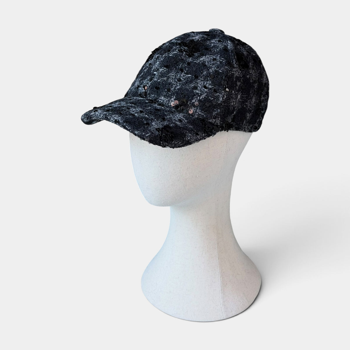 Baseball Donna Invernale Tessuto Tweed Nero Con Paillettes