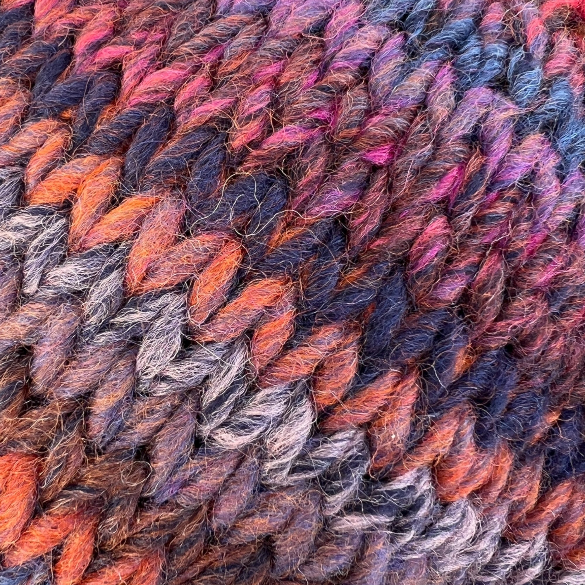 Berretto Donna Con Visiera In Maglia Di Lana Fantasia