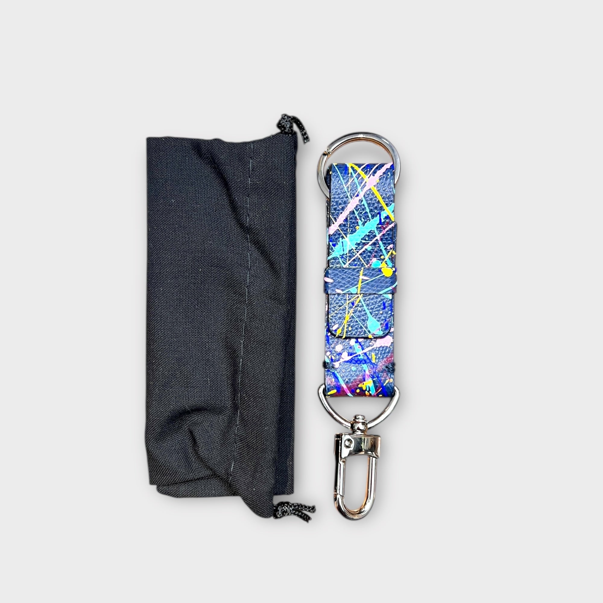 Portachiavi In Pelle Dipinta A Mano