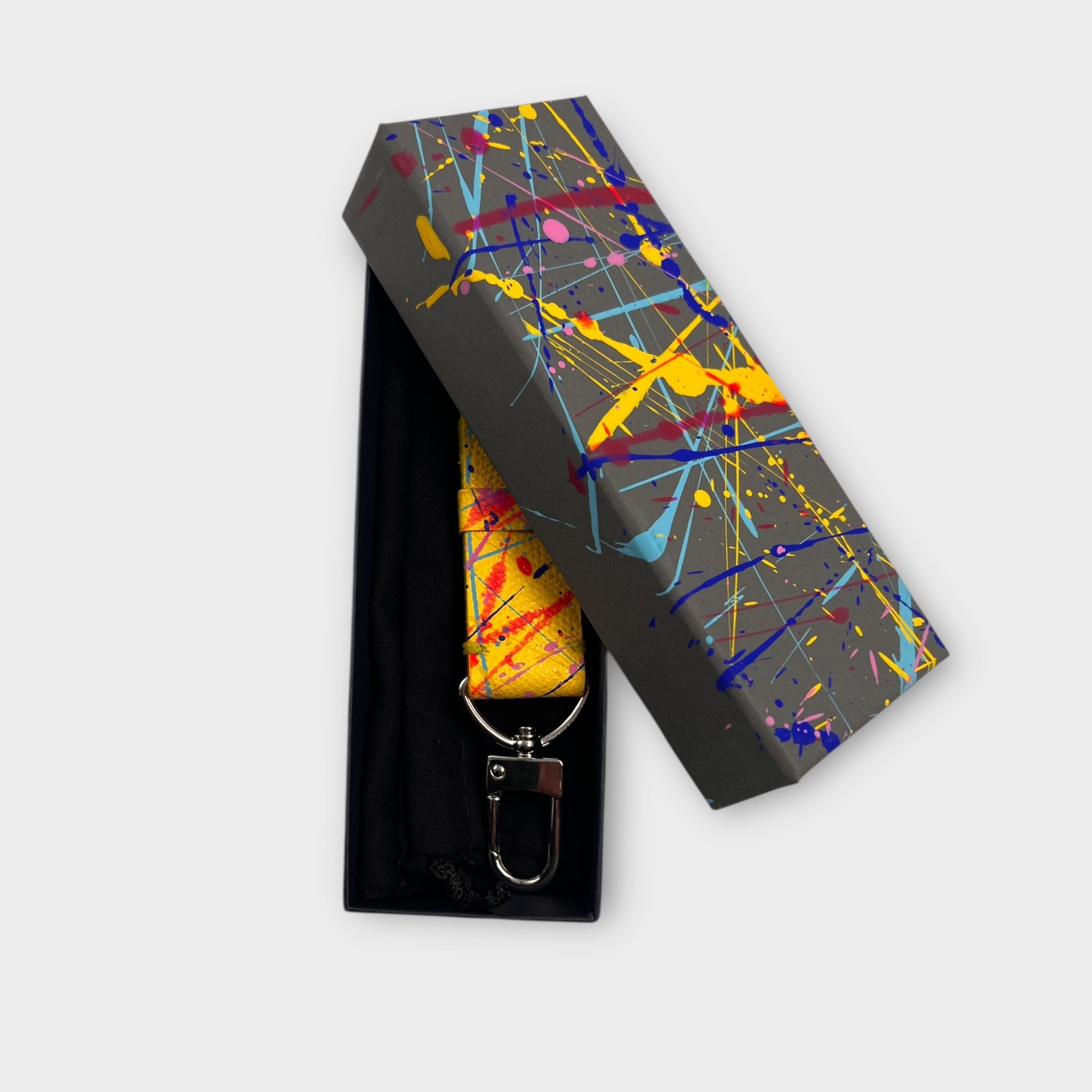 Portachiavi In Pelle Dipinta A Mano