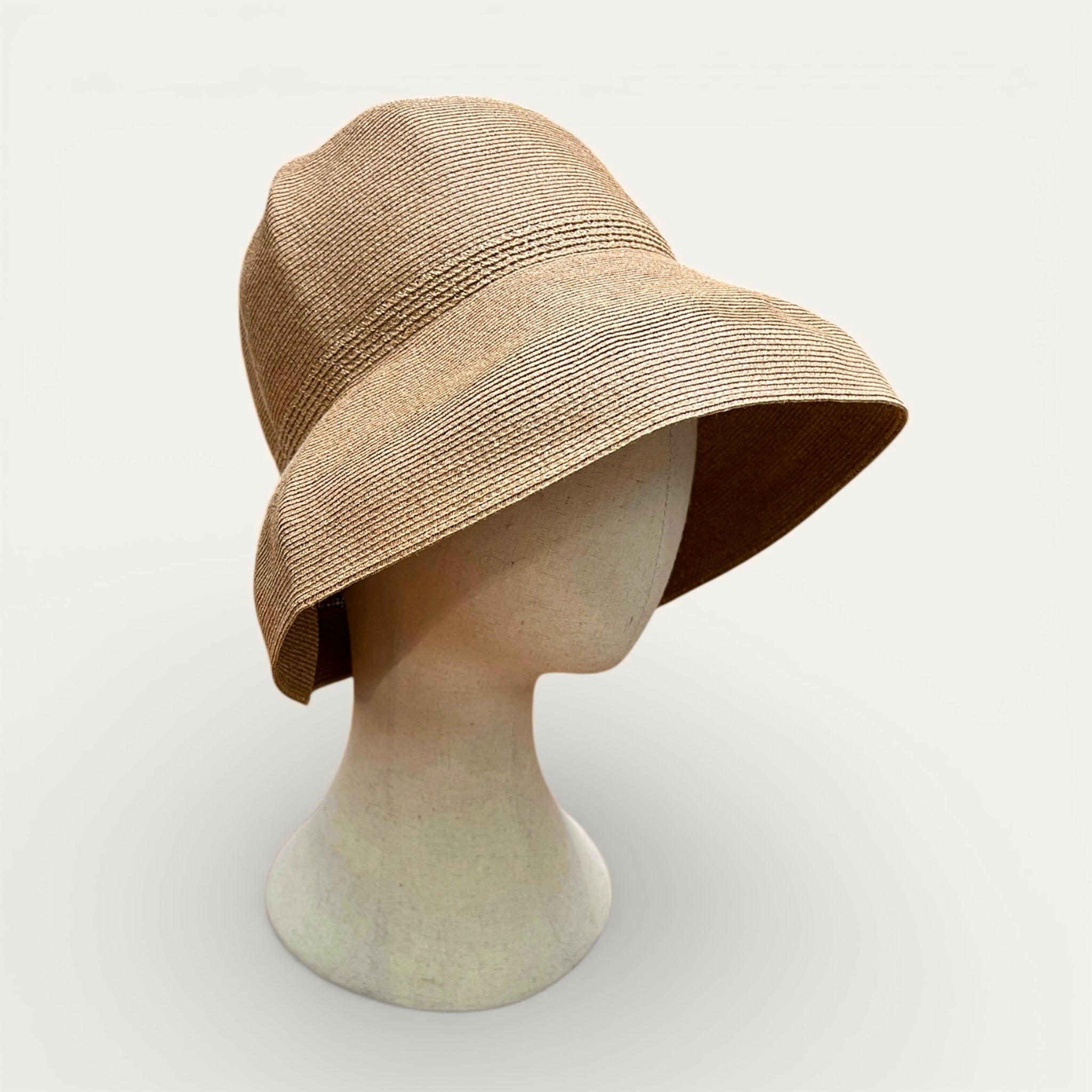 Cappello Cloche Estiva Ala Media Mature Ha.