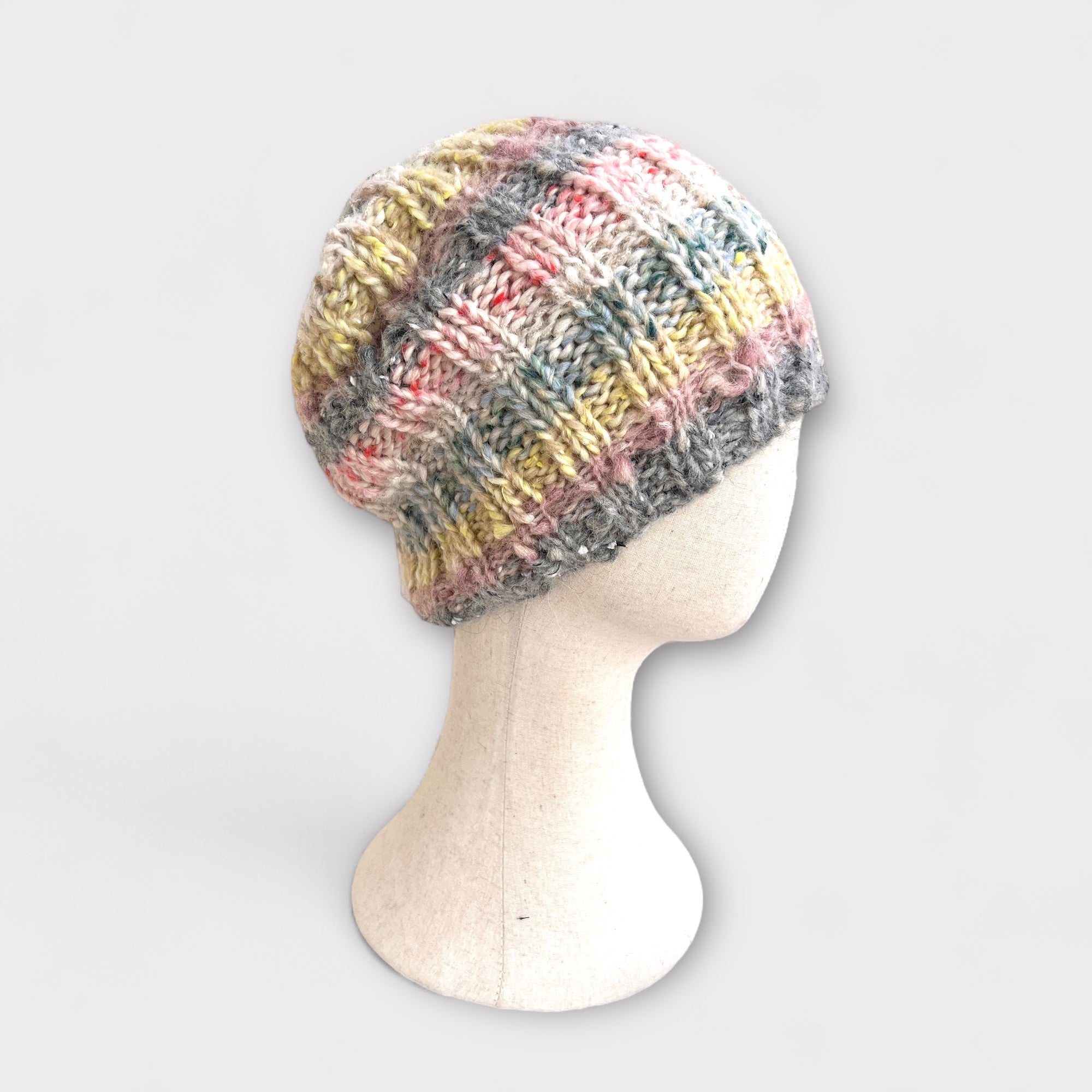 Berretto Beanie Fatto a Mano In Alpaca E Lana Grevi