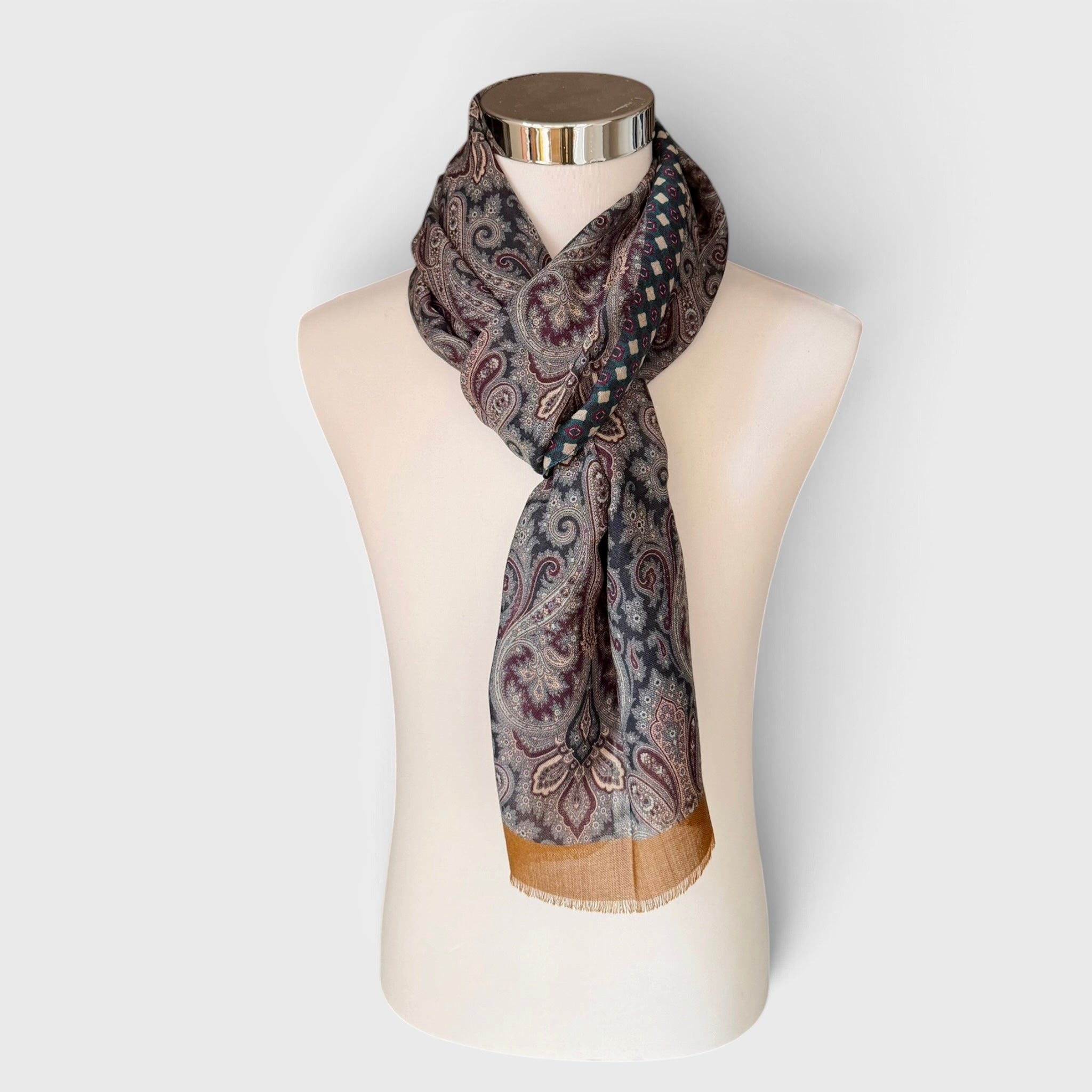 Sciarpa Uomo Invernale In Tessuto Sottile Di Pura Lana Disegno Cashmere 55x190 cm