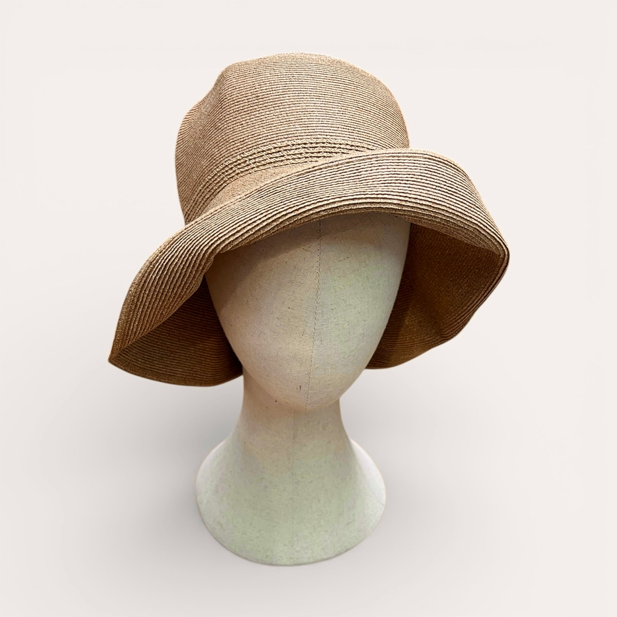 Cappello Cloche Estiva Ala Media Mature Ha.