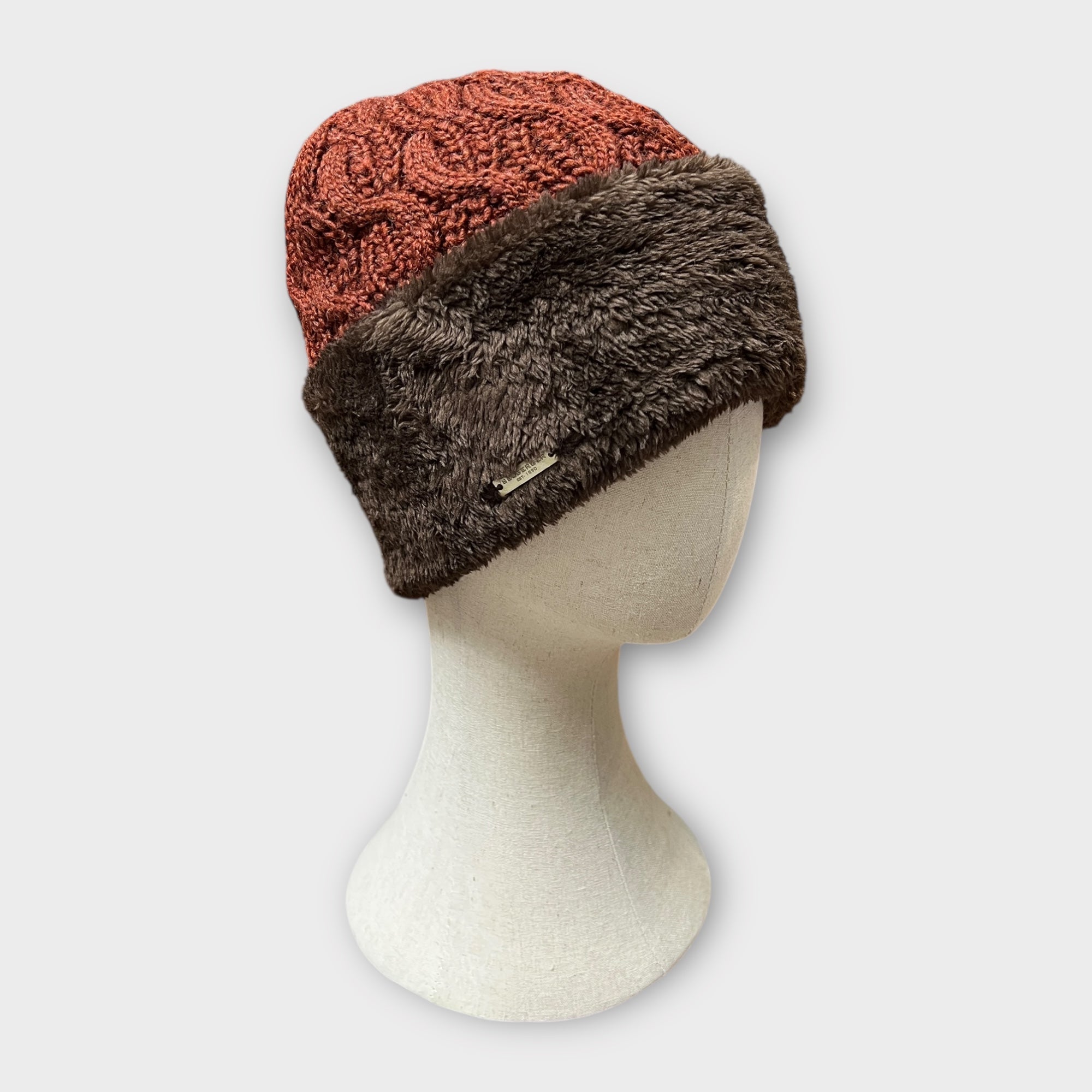 Berretto Donna Con Risvolto E Fodera In Eco Pelliccia