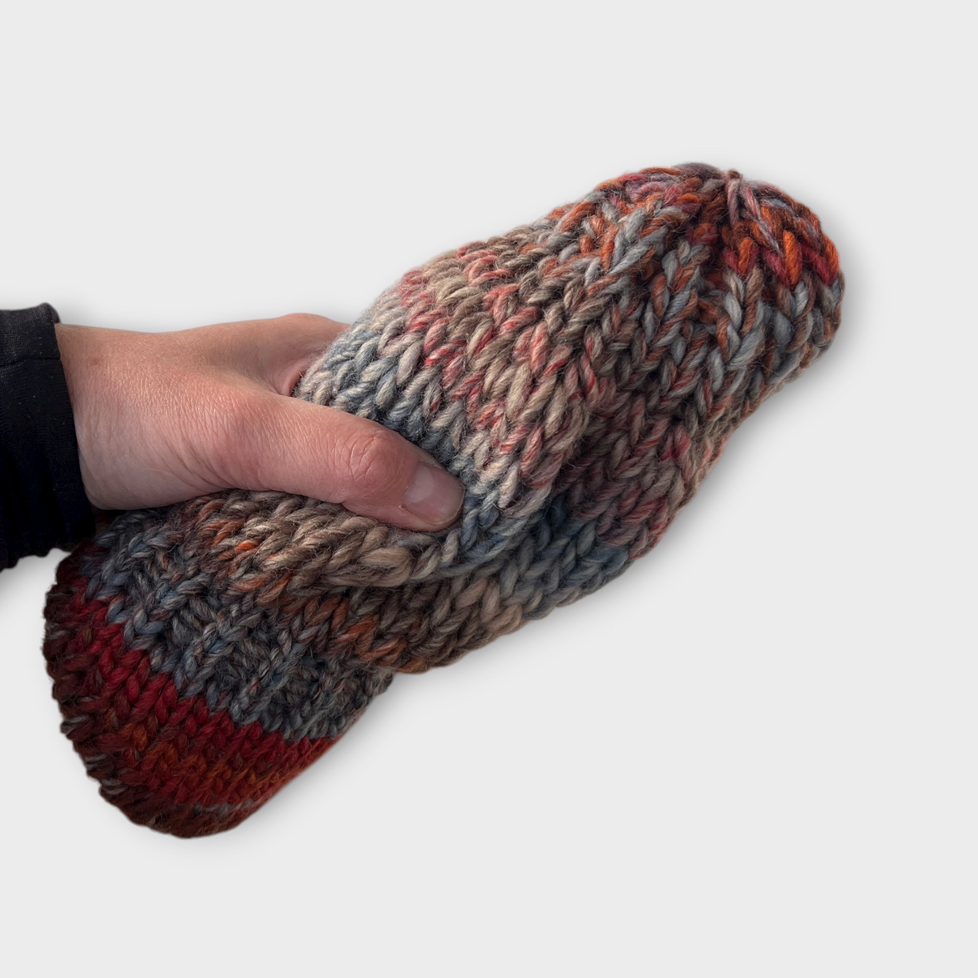 Berretto Donna Con Visiera In Maglia Di Lana Fantasia