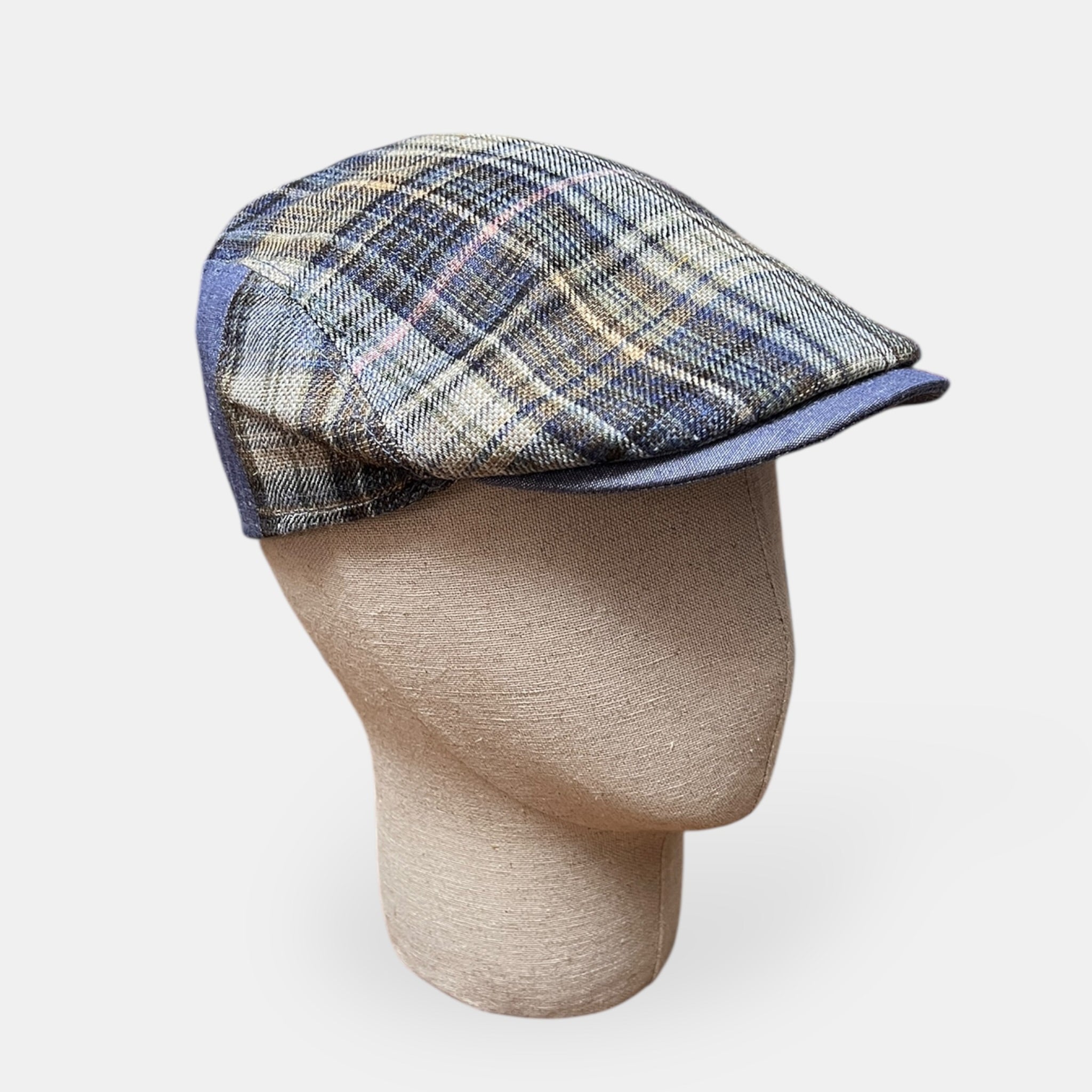 Coppola Uomo Estiva In Puro Lino Scozzese Blu e Marrone Revertera - Cappelleria Bacca