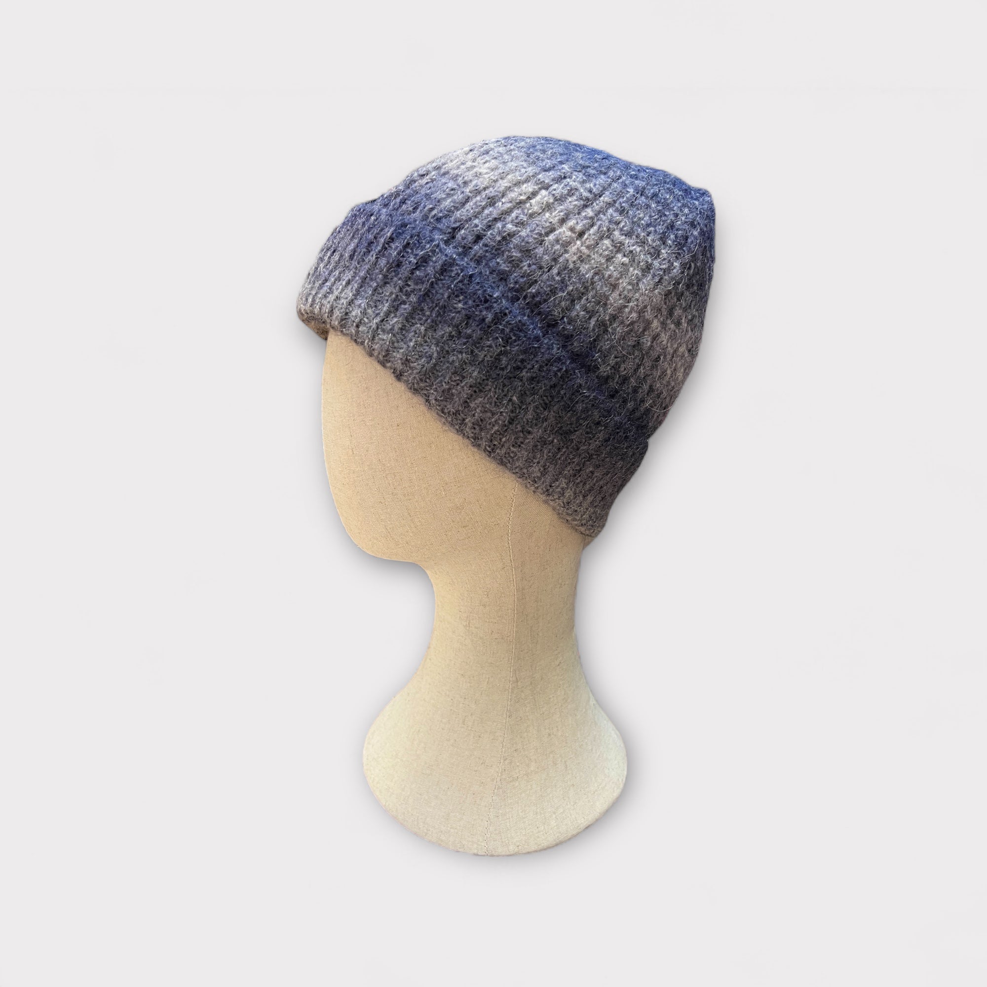 Berretto Invernale Con Risvolto In Alpaca Sfumato