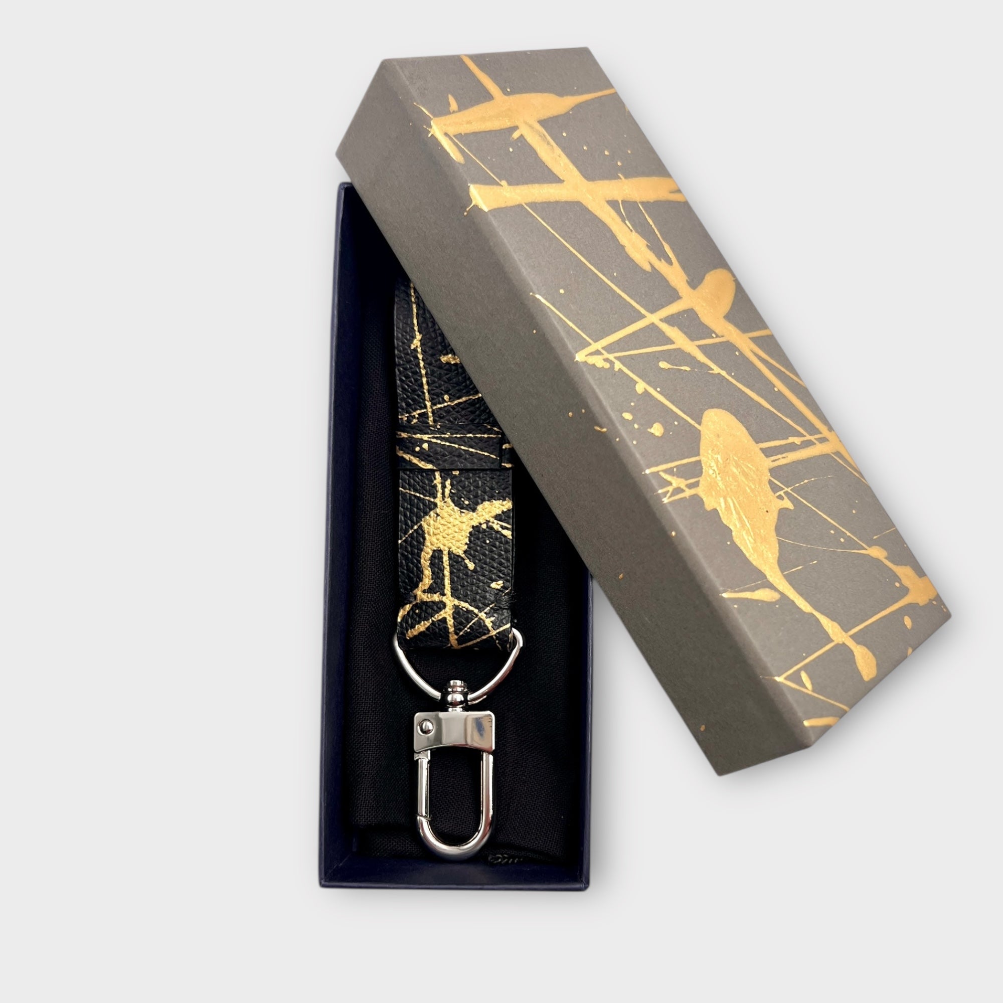 Portachiavi In Pelle Dipinta A Mano