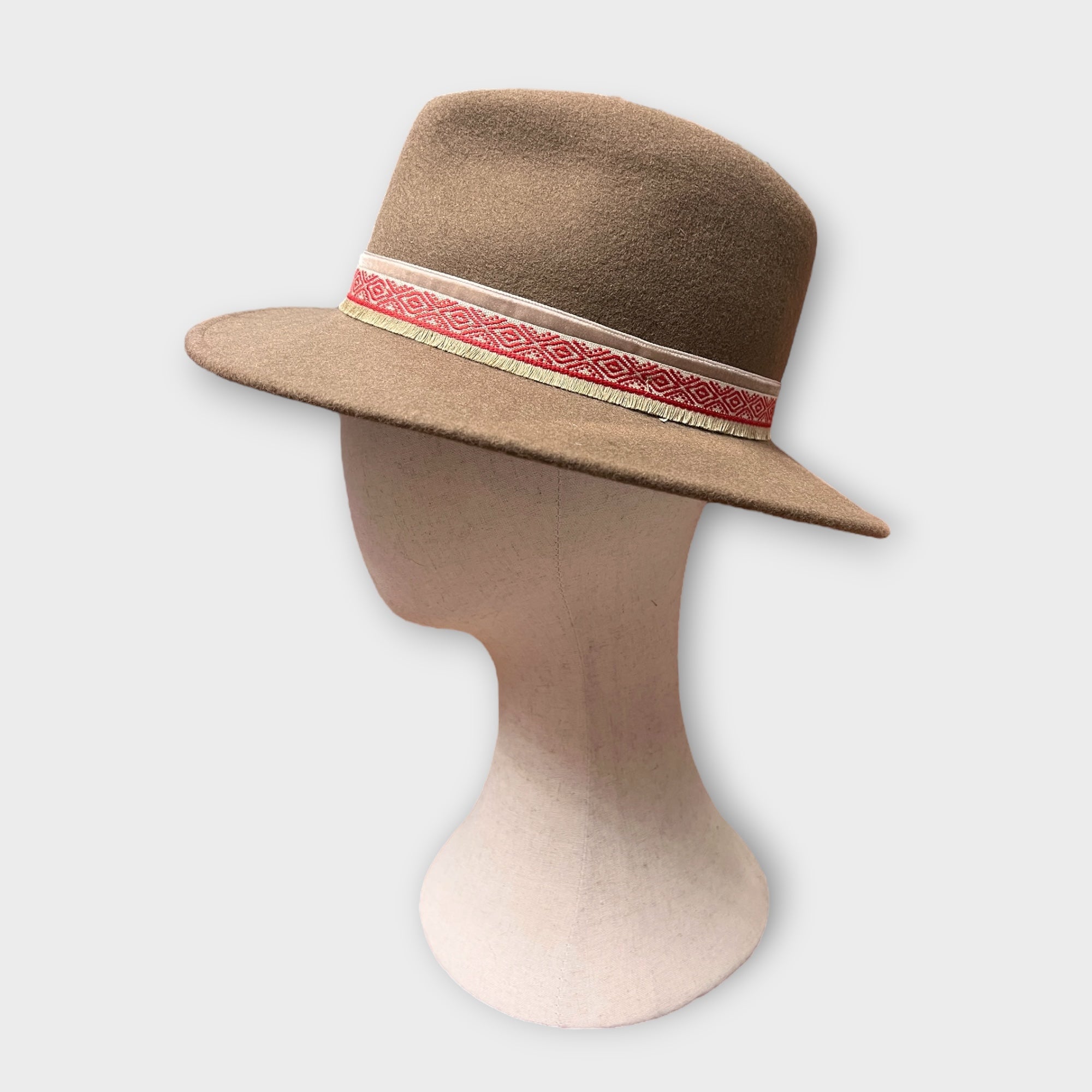 Cappello Unisex In Feltro Di Lana Ala Dritta