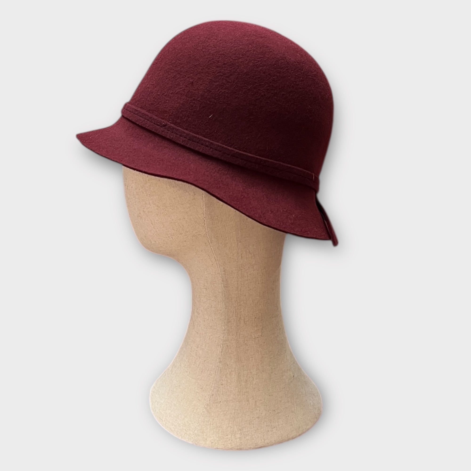 Cappello Cloche Donna In Feltro Di Lana