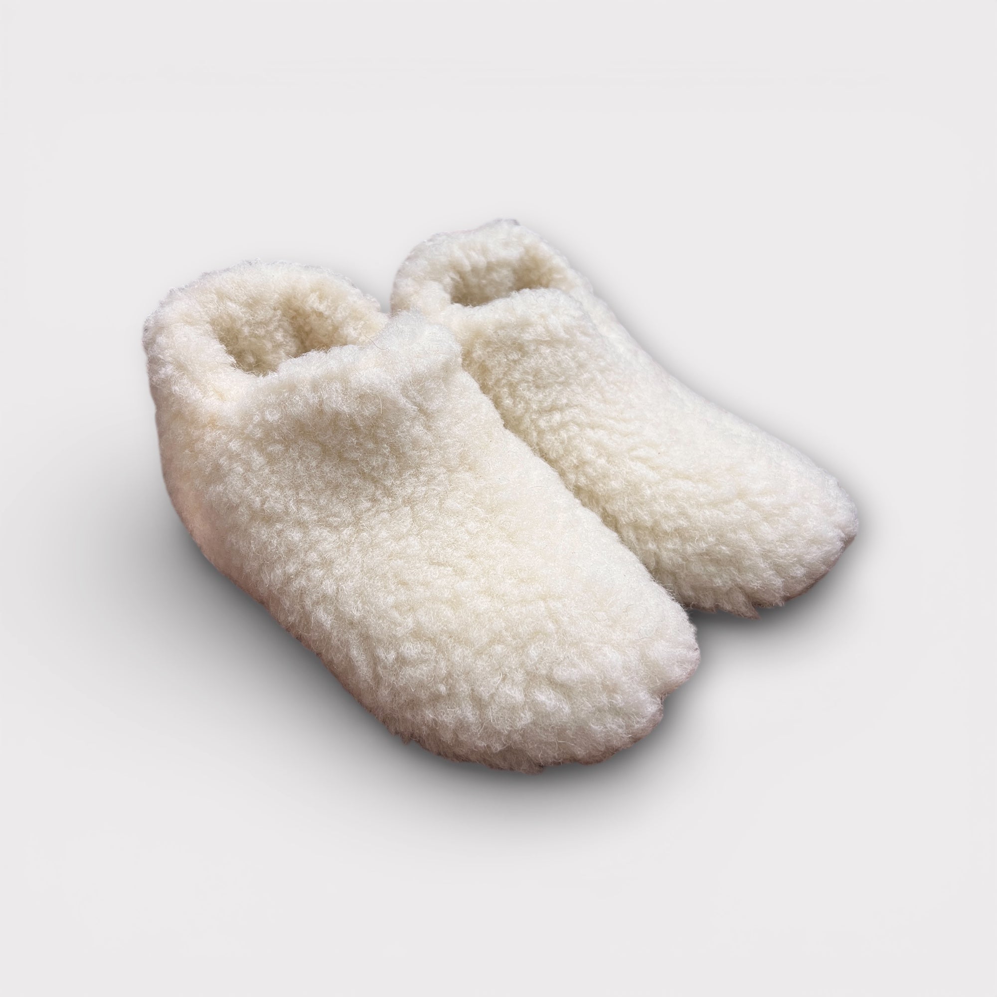 Slippers Chiuse In Pura Lana Con Suola In Suede