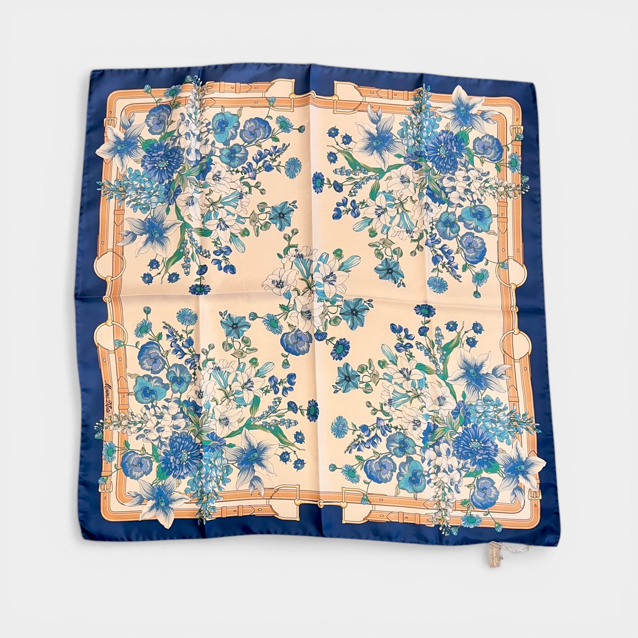 Foulard in Twill di Pura Seta Motivo Floreale 70x70 cm