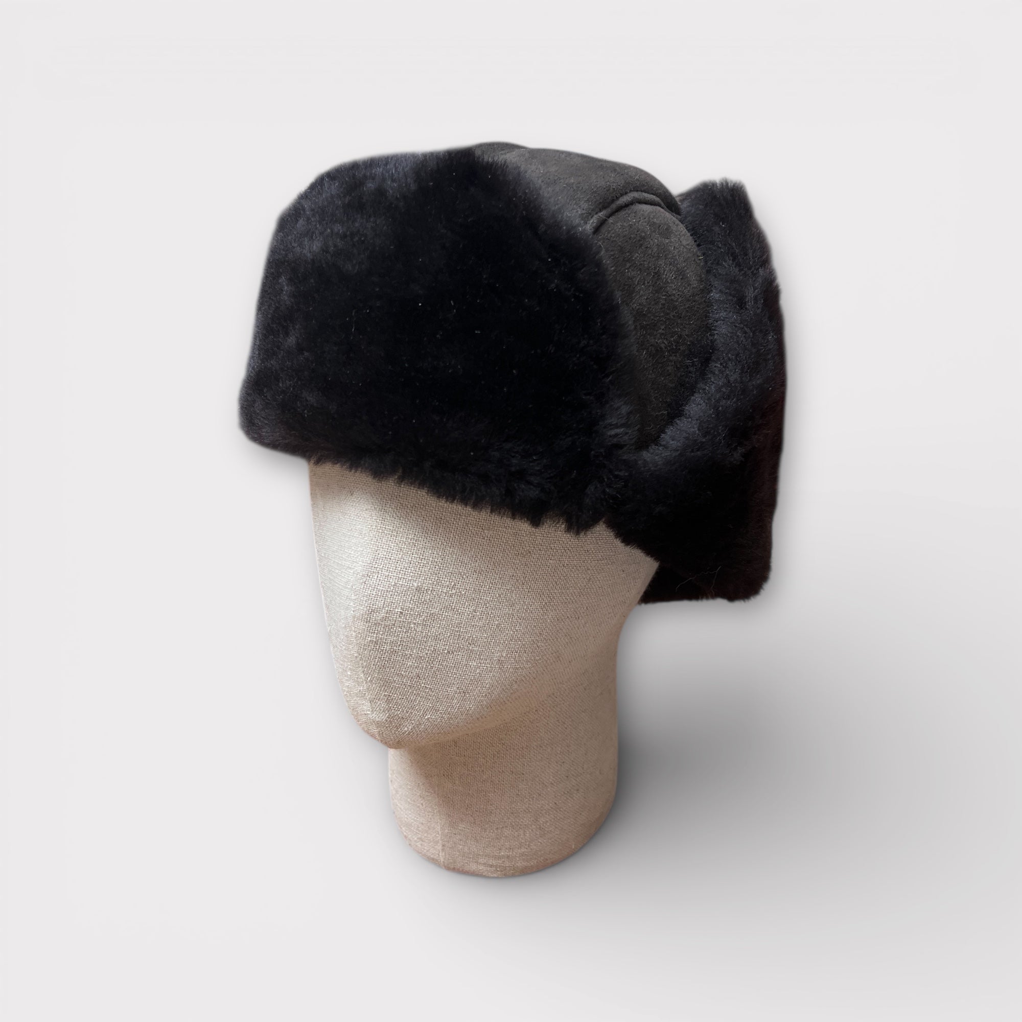 Colbacco Con Para Orecchie In pelle E Pelliccia Di Montone