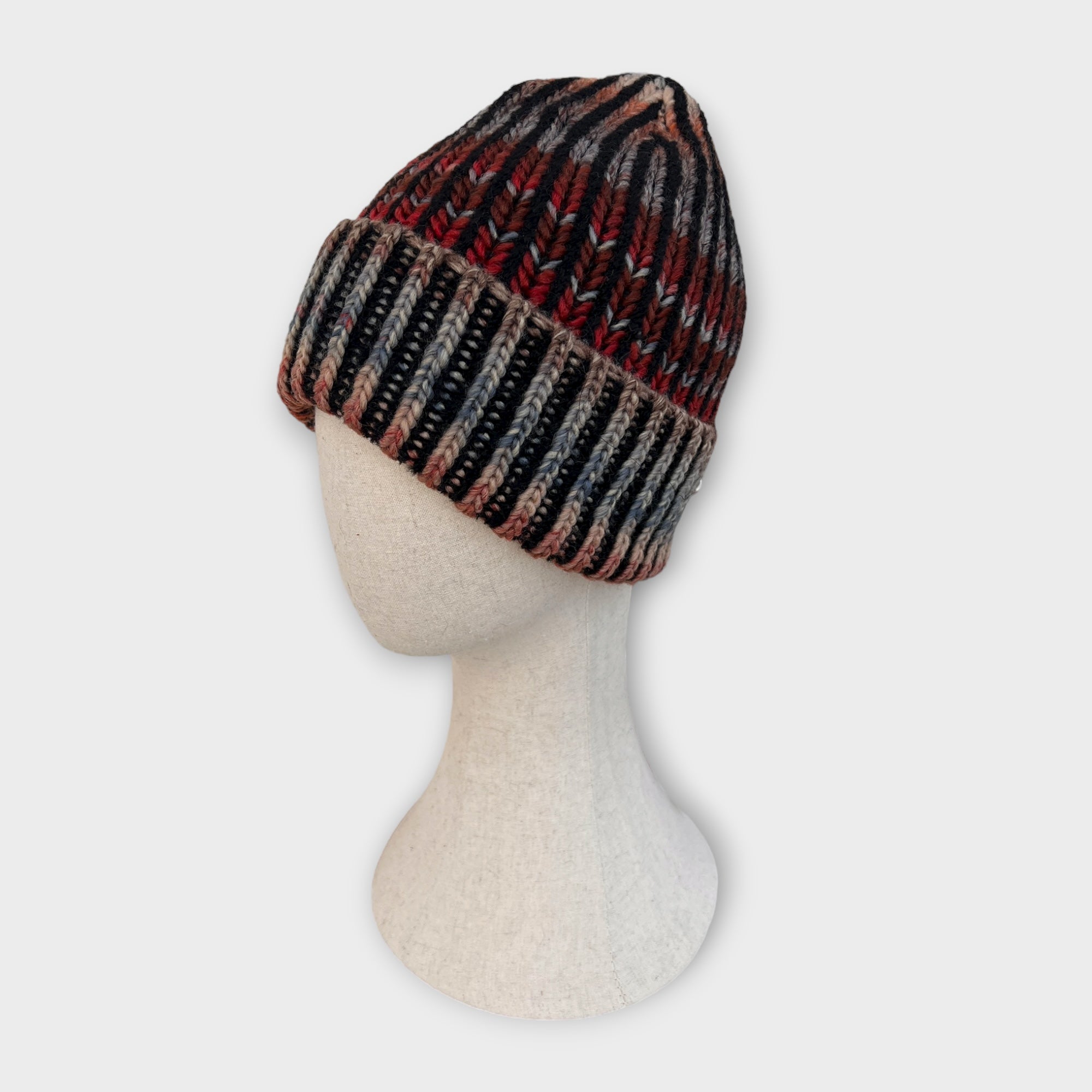 Berretto Donna In Maglia Di Lana Fantasia Con Risvolto