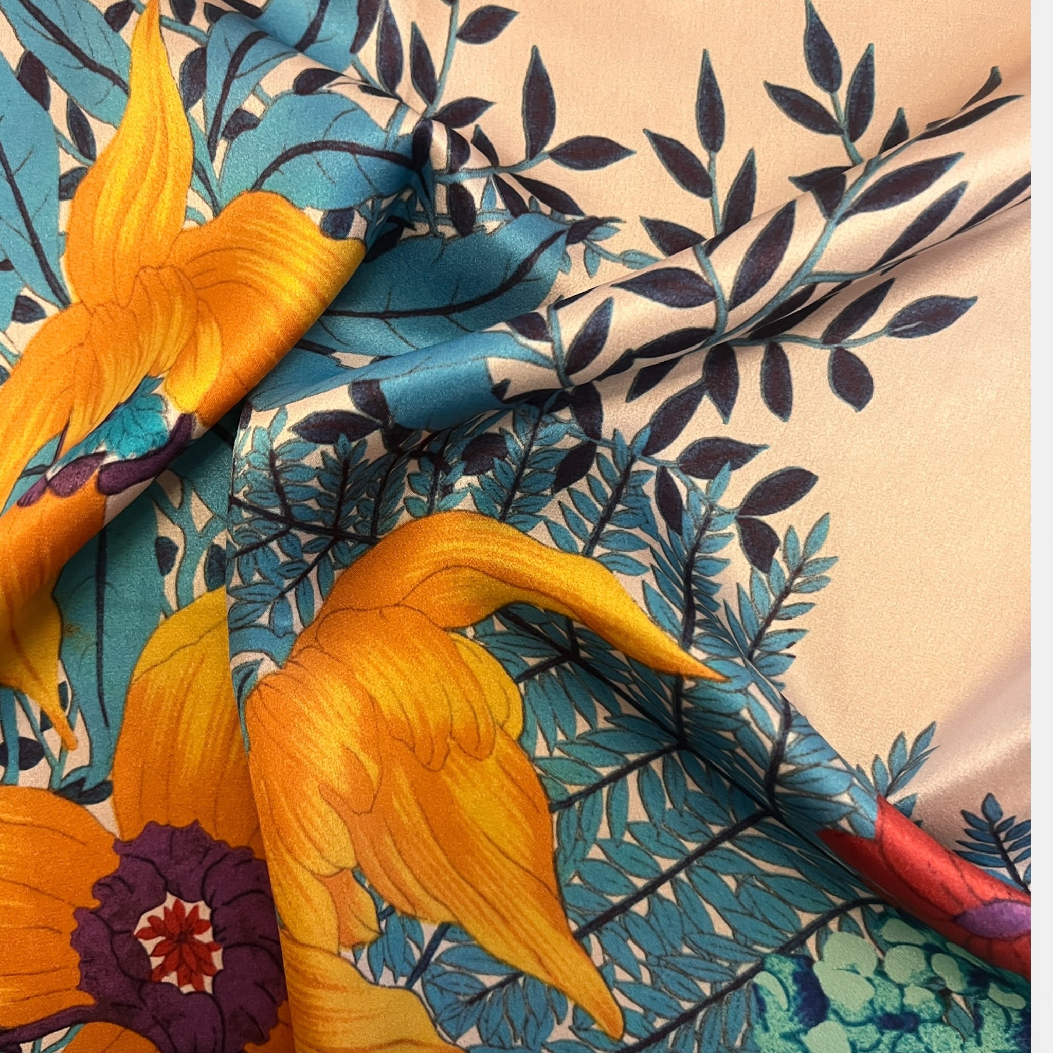 Sciarpa in Raso di Pura Seta Motivo Floreale 45x160 cm