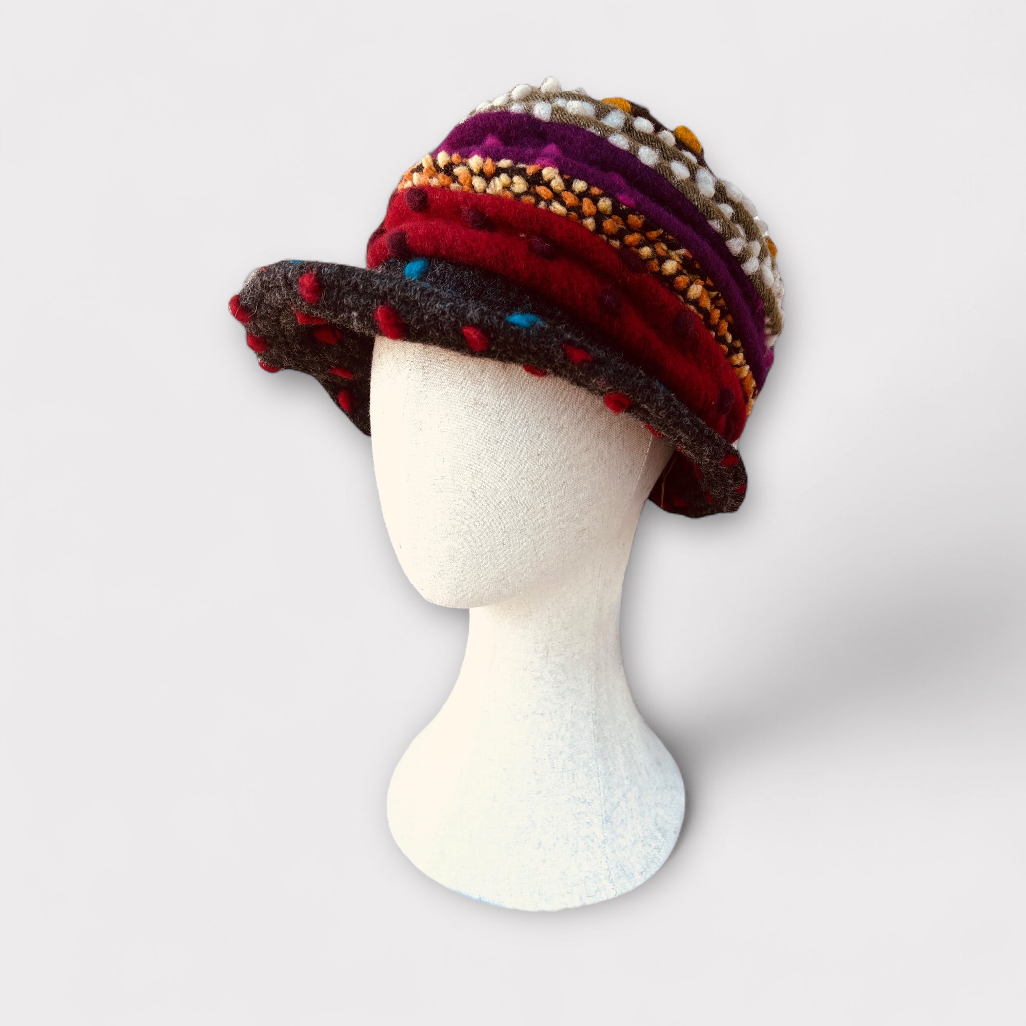 Cappello Donna Invernale In Tessuto di Lana Boucle' Pois Grevi